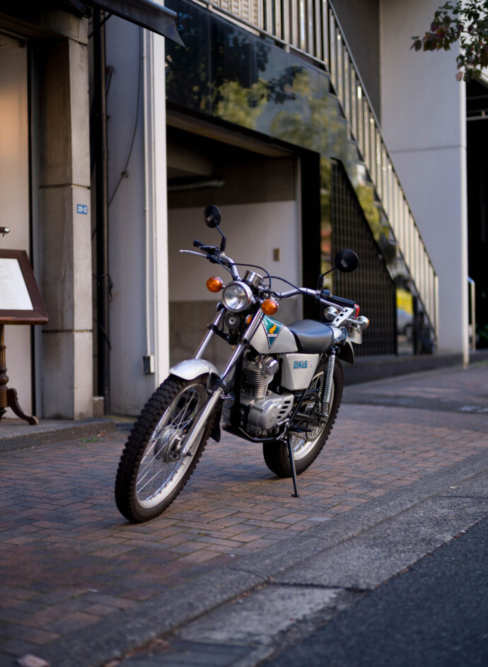 HONDA　BAIALS　TL125　ホンダ　バイアルス　1973年製　トライアル
　　　　日本初のバイク　サミー　ミラー　トライアル　バイク　神様　採用　4.5L
　　　　125㏄　デザイン　シンプル　極み　初代　トライアル走行　トライアルス
　　　　トライアル　バイク　人気　高騰　レア　希少　ホンダシングルバイク専門店　　
　　　　ニュートラル　愛知県尾張旭市桜ケ丘町3-15　幸田　勝　社長　一般修理　
　　　　レストア　レース　オーバーホール　ＯＨ　マニアック　ホンダマニア
株式会社　富屋酒店　TOMIYA　SAKETEN　NAGOYA　トミヤサケン
とみやさけてん　代表取締役　上田豊二　おたく　マニア　高級飲食店専門取引
　　　　愛知県名古屋市瑞穂区上坂町1-41-2　特約店　特約流通　地酒　ワイン　専門店
