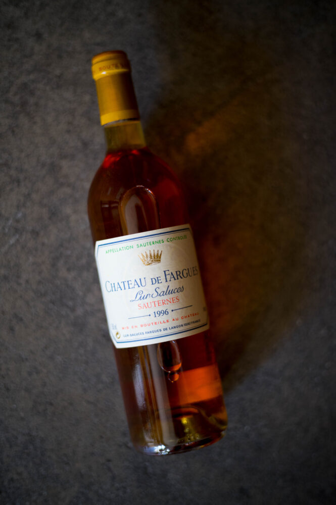 シャトー・ファルグ　1996　ソーテルヌ　CHATEAU　DE　FARGUES　
SAUTERNES　フランス　ボルドー　世界一　極甘口ワイン　大人甘口
シャトー・ディケム　イケム　隣の畑　貴腐ワイン　希少　レア　最高　激ウマ　状態最高　熟成　飴色　デザートワイン　限定流通　
アストル　L‘Astre　フランス・ボルドーワイン専門輸入元　日本唯一
東京都千代田区神田町3-６　KS363ビル1階　島田　井田　唯一無二
最強クオリティ　自社輸入　名古屋唯一　特約店　絶対的　信頼関係
シャトーローランラギャルド　シャトーファルグ　エクスプレッション
ポイヤック　エクスプレッション　マルゴー　ラベイユ・ド・フューザル
株式会社富屋酒店　TOMIYA　SAKETEN　NAGOYA　ｶﾌﾞｼｷｶｲｼｬﾄﾐﾔｻｹﾃﾝ　愛知県名古屋市瑞穂区上坂町1-41-2　特約店　特約流通　地酒　ワイン　専門店　おたく　マニア　ライカM11　ズミルックス50　レンズ
