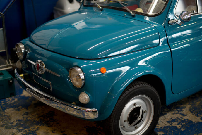 MUSEO CINQUECENTO　チンクエチェント博物館　販売　展示　フィアット500
　　　　良質なクラッシック車両を販売　BISPOKE　ビスポーク　再生　レストア　フルレストア　ＥＶチンク　名古屋の誇り　瑞穂区の誇り　全国発信　トヨペット高辻横
　　　　愛知県名古屋市瑞穂区高辻町14-10　家族や友だち　ペットのような「ストラダーレ」　STRADALE　電気自動車　「FIAT　500ｅｖ」　イタリアの芸術作品　カロッツェリア　現代の車として再生　アップデート　モダンアート　ＦＩＡＴ　500
　　　　トッポリーノ　はつかねずみ　ジョリー　アバルト　ジウジアーロ　パンダ45　141
　　　　600　エッセエッセ　ＥＳＳＥＥＳＳＥ　500Ｌ　500　695　ルパン三世　愛車　ステキ
　　　　カリオストロの城　クリームイエロー　ボディ　赤の内装　　憧れ　一生　永遠
株式会社富屋酒店　トミヤサケテン　とみやさけてん TOMIYA　SAKETEN　NAGOYA　愛知県名古屋市瑞穂区上坂町1-41-2 tomiya-saketen.com　特約店　特約流通　地酒　ワイン　専門店　 社長　代表　上田豊二　利き酒師　焼酎アドバイザー　シャンパーニュシュヴァリエ　おたく　マニア　堀田駅　熱田神宮駅
名古屋高速　堀田出口すぐ　牛巻交差点すぐ　レトロ街並み　瓦屋根
