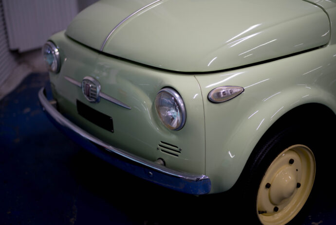 MUSEO CINQUECENTO　チンクエチェント博物館　販売　展示　フィアット500
　　　　良質なクラッシック車両を販売　BISPOKE　ビスポーク　再生　レストア　フルレストア　ＥＶチンク　名古屋の誇り　瑞穂区の誇り　全国発信　トヨペット高辻横
　　　　愛知県名古屋市瑞穂区高辻町14-10　家族や友だち　ペットのような「ストラダーレ」　STRADALE　電気自動車　「FIAT　500ｅｖ」　イタリアの芸術作品　カロッツェリア　現代の車として再生　アップデート　モダンアート　ＦＩＡＴ　500
　　　　トッポリーノ　はつかねずみ　ジョリー　アバルト　ジウジアーロ　パンダ45　141
　　　　600　エッセエッセ　ＥＳＳＥＥＳＳＥ　500Ｌ　500　695　ルパン三世　愛車　ステキ
　　　　カリオストロの城　クリームイエロー　ボディ　赤の内装　　憧れ　一生　永遠
株式会社富屋酒店　トミヤサケテン　とみやさけてん TOMIYA　SAKETEN　NAGOYA　愛知県名古屋市瑞穂区上坂町1-41-2 tomiya-saketen.com　特約店　特約流通　地酒　ワイン　専門店　 社長　代表　上田豊二　利き酒師　焼酎アドバイザー　シャンパーニュシュヴァリエ　おたく　マニア　堀田駅　熱田神宮駅
名古屋高速　堀田出口すぐ　牛巻交差点すぐ　レトロ街並み　瓦屋根
