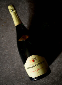 RICHARD  CHEURUN  CHAMPAGNE（リシャール・シュルラン）Cuvee　Jeanne　Burt　2012   MUGNUM  SIZE（キュヴェ・ジャンヌ　ブリュット　2012ヴィンテージ    1500ml  マグナムサイズ））