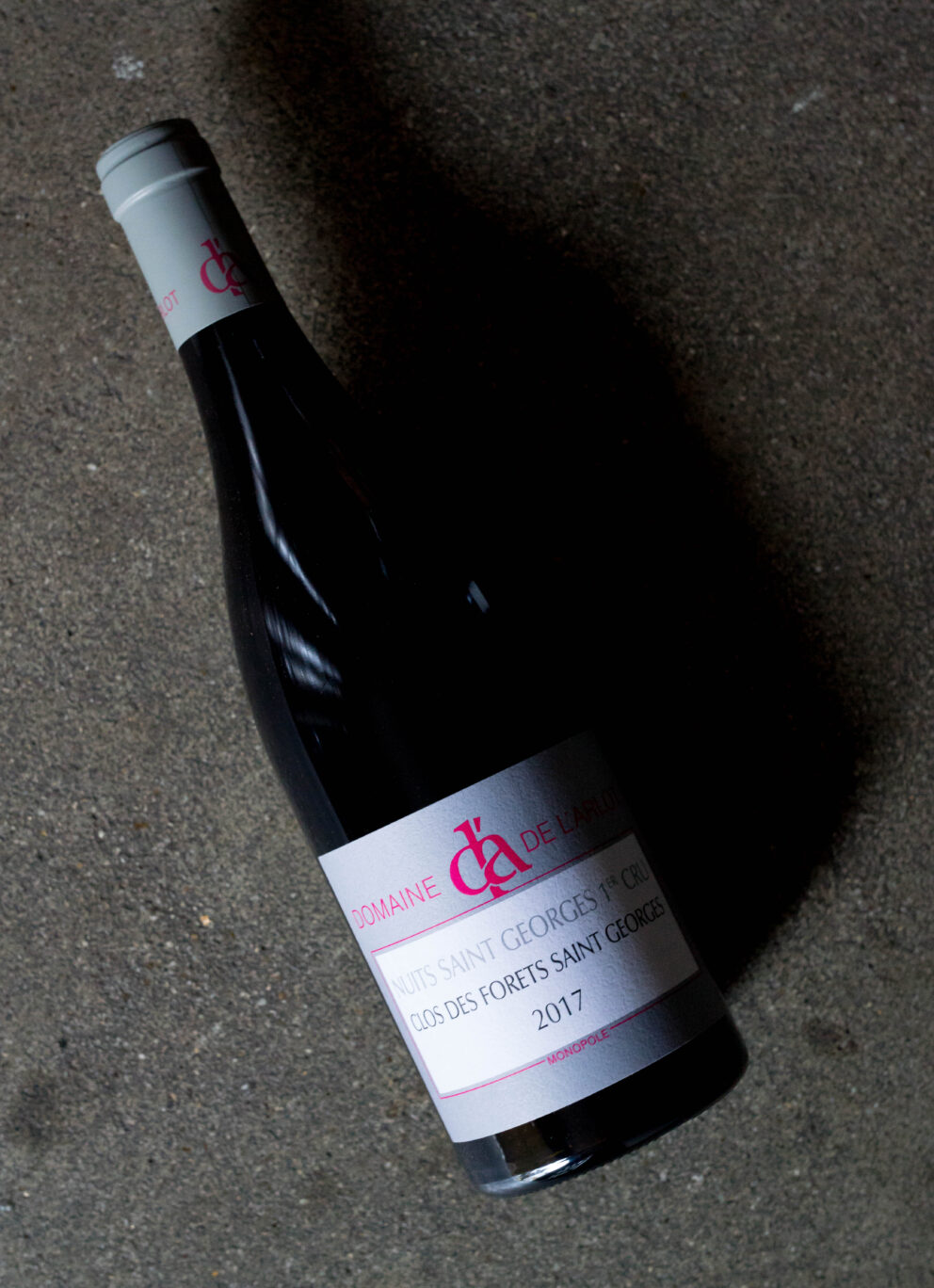 DOMAINE DE L’ARLOT（ドメーヌ・ド・ラルロ）  NUITS SAINT GEORGES 1ER CRU（ニュイ・サン・ジョルジュ　プルミエ・クリュ）　CLOS  DES  FORETS SAINT  GEORGES　2017（クロ・デ・フォレ・サンジョルジュ　2017ヴィンテージ）