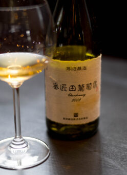 KATUNUMAWINERY  BANSHODEN（勝沼醸造　  番匠田葡萄園） CHARDONNEY　2002（シャルドネ　2002ヴィンテージ）【SOLD OUT】