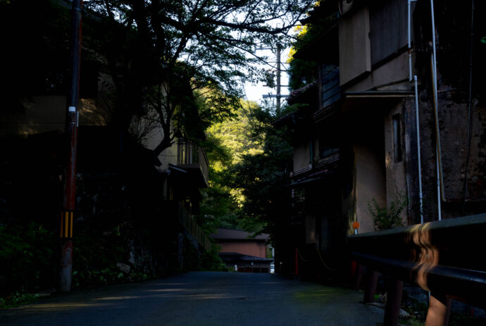 湯の山温泉　旅館　リョカン　りょかん　HOTEL　ホテル　ほてる　金花水月　ゆやおんせん　きんのはなすいげつ　ユヤオンセン　キンハナスイゲツ　山奥　旅館　穴場　静か　オーナー　粋　素敵　ステキ　唯一無二　個性　優しさ　おもてなし　気使い
三重県三重郡菰野町湯の山温泉8562　超絶素敵　コスパ最強　リラックス　癒し
（株）富屋酒店　愛知県名古屋市瑞穂区上坂町1-41-2　地酒屋　専門店　ライカM11　ズミルックス50　レンズ　代表　上田豊二　きき酒師　焼酎アドバイザー　
シャンパーニュシュヴァリエ　堀田駅　熱田神宮駅
