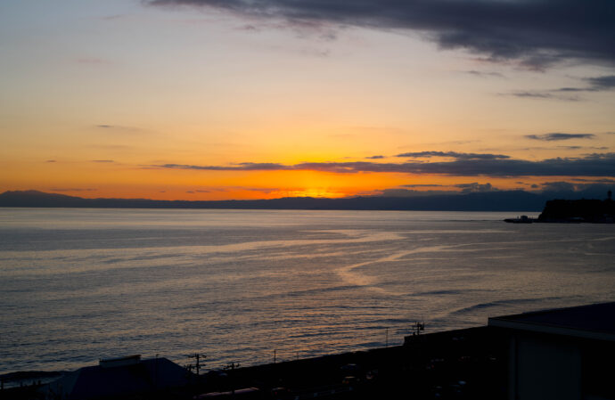 鎌倉　湘南　海沿い　鎌倉プリンスホテル　夜景　絶景　江の島　パシフィックドライブイン　SHONAN　KAMAKURA　PRINCEHOTEL　ENOSHIMA　夜景 PASIFIC DRIVEINN
唯一無二　　134号線　ROUTE134　　タベルナ・ロンディーノ TAVERNA RONDINO　たべるなろんでぃーの  イタリアン  稲村ケ崎  神奈川県鎌倉市稲村ケ崎2-6-11　イカスミのパスタ イカスミのリゾット　ショーケースの前菜　最高  唯一無二のロケーション  人生にマストな存在  海沿いのイタリアン 1980年創業　歴史あるイタリアン  オーシャンビュー  シンプルな味付け　安心感  ビストロ ラ ペクコヴァ BISTROT LA PEKNIKOVA  北鎌倉 神奈川県鎌倉市山ノ内1149-8   一軒家  住宅街  フレンチ スロヴェキアワイン　（株）富屋酒店 かぶしきがいしゃ とみやさけてん カブシキガイシャ　トミヤサケテン TOMIYA SAKETEN 　愛知県名古屋市瑞穂区上坂町1-41-2　地酒屋　豊盃　HOUHAI ほうはい　ホーハイ　三浦酒造  MIURASHUZO日高見　ひたかみ　ヒタカミ HITAKAMI  平孝酒造　HIRAKOSHUZO 天の戸 アマノト　あまのと　AMANOTO　浅舞酒造 ASAMAISHUZO　飛露喜 HIROKISHUZOHONTEN　廣木酒造本店　HIROK　大那 DAINA　ダイナ　だいな　菊の里酒造　KIKUNOSATOSHUZO　旭興　KYOKUKO　きょくこう　キョクコウ　渡邉酒造　WATANABESHUZO　仙禽 SENKIN　せんきん　センキン（株）せんきん SENKIN鶴齢　カクレイ　かくれい KAKUREI　青木酒造　AOKISHUZO謙信 ケンシン　けんしん KENSHIN池田屋酒造 IKEDAYASHUZO 白岳仙 HAKUGAKUSEN　ハクガクセン　はくがくせん　安本酒造 YASUMOTOSHUZO 群馬泉 グンマイズミ　ぐんまいずみ 島岡酒造 SHIMAOKASHUZO  喜久醉 きくよい キクヨイKIKUYOI 青島酒造 AOSHIMASHUZO 長珍 ちょうちん　チョウチン長珍酒造CHOCHINSHUZO　みねたからみりん　峯寳 味醂　一子相伝 ミネタカラ　いっしそうでん　イッシソウデン　小笠原味醂 OGASAWARA MIRIN

瀧自慢　たきじまん　タキジマン　瀧自慢酒造　TAKIZIMANSHUZO　田光　TABIKA 早川酒造  HAYAKAWASHUZO　作　ZAKU ざく ザク 清水清三郎商店 SHIMIZUSEIZABUROSHOTEN  篠峯　櫛羅　しのみね　シノミネ　くじら　クジラ　千代酒造　CHIYOSHUZO　雑賀　さいか　サイカ　九重雑賀  KOKONOESAIKA　紀土　鶴梅　無量山　きっど　キッド　KID 　ツルウメ　つるうめ　TURUUME　ムリョウザン　むりょうざん　MURYOZAN　平和酒造　HEIWASHUZO　蒼空　そうくう　ソウクウ　SÔKÛ　藤岡酒造　HUJIOKASHUZO 　宝剣　HOUKEN  宝剣酒造　ほうけんしゅぞう　ホウケンシュゾウ　HOKENSHUZO　清酒竹鶴　小笹屋竹鶴　せいしゅたけつる　セイシュタケツル　おささやたけつる　オササヤタケツル　竹鶴酒造　TAKETURUSHUZO
石鎚　いしづち　イシヅチ　石鎚酒造　ISHIDUCHISHUZO　土佐しらぎく　とさしらぎく　トサシラギク　仙頭酒造場　せんとうしゅぞうじょう　SENDOSHUZOZYO　アルガブランカ　ARUGABURANKA勝沼醸造　KATUNUMAJÔZÔ　ドメーヌソガ　ソガ・ペール・エ・フィス SOGA PELE ET FIS　オブセワイナリー　OBUSEWINERY　ドメーヌタカヒコ　DOMAINE TAKAHIKO　クリサワブラン　KURISAWA BLANC　ナカザワワイナリー　NAKAZAWA WINERY　さつま寿　SATUMA KOTOBUKI 　尾込商店 OGOME SHOTEN  蔵の師魂 KURANOSHIKON  小正醸造　KOMASA ＪÔＺÔ　天狗櫻 TENGUSAKURA  白石酒蔵　SHIRAISHISHUZO  しま千両 SHIMASENRYO　高崎酒蔵  TAKASAKISHUZO  杜氏潤平　TOJIJUNPEI  小玉醸造  KODAMAJOZO  赤鹿毛　青鹿毛  AKAKAGE   AOKAGE　柳田酒蔵  YANAGIDASHUZO　舞香　MAIKA　泰明　TAIMEI　藤居醸造　HUZIIJÔＺÔ　池の露　特酎天草　IKENOTUYU  TOKUCHU  AMAKUSA　壱乃醸　飛乃流　朝日　ICHINOJO  HINORYU　ASAHI　朝日酒造　ASAHISHUZO　龍宮　RYUGU 富田酒造場　TOMITASHUZOJO　鳥飼 TORIKAI　鳥飼酒造　TORIKAISHUZO　極楽 GOIKURAKU　林酒造場 HAYASHISHUZOJO　屋久の島大自然林　酔麦香　YAKUNOSHIMA DAISHIZENRIN SUIBASKUKA　本坊酒造　HONBOSHUZO
金峰　金峰荒蘆過  KINPO　KINPOARAROKA　宇都酒造　UTOSHUZO　北谷長老　CHYATANCHÔＲÔ　北谷酒造　CHYATANSHUZO　山原くいな　YAMBARUKUINA　やんばる酒造　YAMBARUSHUZO　2024年春オープン予定 いいねタウン瑞穂 iiNE マルシェ内　グランクレア瑞穂 いいねタウン瑞穂  愛知県名古屋市瑞穂区宝田町四丁目2番、3番2　春敲町三丁目23番1（地番） 魚太郎　UOTARO MIZUHO うおたろう　ウオタロウ　なごやみずほてん　ナゴヤミズホテン　 名古屋瑞穂店  車で1分　徒歩5分　丸明 瑞穂店  MARUAKI MIZUHO　マルアキ ミズホテン　まるあき みずほてん　 徒歩10分　車3分　焼肉 美奈登  ヤキニクミナト　やきにくみなと YAKINIKU MINATO 車で2分　徒歩10分  どての品川　DOTENO SHINAGAWA　ドテノシナガワ　どてのしながわ　車で30秒　徒歩1分昇福亭　SHOHUKUTEI しょうふくてい　ショウフクテイ 街中華　マニア　大盛り　個性派  車で5分　徒歩15分  名店 近くにたくさんあり　堀田バンザイ　牛巻バンザイ　名古屋のへそ

