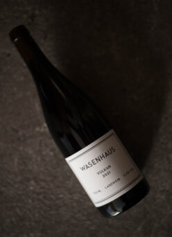 WEINGUT WASENHAUS（ヴァイングート・ヴァーゼンハウス）SPÄTBURGUNDER  VULKAN  2021（シュペートブルグンダー  ヴルカン ＜赤＞ 2021ヴィンテージ）【SOLD OUT】