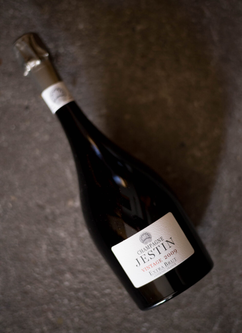 CHAMPAGNE HERVÉ JESTIN（シャンパーニュ  エルヴェ・ジェスタン）JESTIN  EXTRA BRUT  2008（ジェスタン  エクストラ・ブリュット  2008ヴィンテージ）