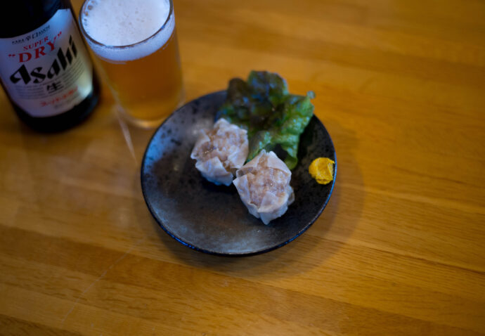 中華料理 松楽　ちゅうかりょうり　しょうらく　チュウカリョウリ　ショウラク　CHINESE FOOD SHORAKU　静岡県静岡市東区竜南3-11-14  麻婆麺 ザーサイ松楽メン　ぎょうざ　シュウマイ  旨し　
繁盛店　行列のできる店　旨辛ラーメンならここ
（株）富屋酒店 かぶしきがいしゃ とみやさけてん カブシキガイシャ　トミヤサケテン TOMIYA SAKETEN 　愛知県名古屋市瑞穂区上坂町1-41-2　地酒屋　豊盃　HOUHAI ほうはい　ホーハイ　三浦酒造  MIURASHUZO日高見　ひたかみ　ヒタカミ HITAKAMI  平孝酒造　HIRAKOSHUZO 天の戸 アマノト　あまのと　AMANOTO　浅舞酒造 ASAMAISHUZO　飛露喜 HIROKISHUZOHONTEN　廣木酒造本店　HIROK　大那 DAINA　ダイナ　だいな　菊の里酒造　KIKUNOSATOSHUZO　旭興　KYOKUKO　きょくこう　キョクコウ　渡邉酒造　WATANABESHUZO　仙禽 SENKIN　せんきん　センキン（株）せんきん SENKIN鶴齢　カクレイ　かくれい KAKUREI　青木酒造　AOKISHUZO謙信 ケンシン　けんしん KENSHIN池田屋酒造 IKEDAYASHUZO 白岳仙 HAKUGAKUSEN　ハクガクセン　はくがくせん　安本酒造 YASUMOTOSHUZO 群馬泉 グンマイズミ　ぐんまいずみ 島岡酒造 SHIMAOKASHUZO  喜久醉 きくよい キクヨイKIKUYOI 青島酒造 AOSHIMASHUZO 長珍 ちょうちん　チョウチン長珍酒造CHOCHINSHUZO　みねたからみりん　峯寳 味醂　一子相伝 ミネタカラ　いっしそうでん　イッシソウデン　小笠原味醂 OGASAWARA MIRIN

瀧自慢　たきじまん　タキジマン　瀧自慢酒造　TAKIZIMANSHUZO　田光　TABIKA 早川酒造  HAYAKAWASHUZO　作　ZAKU ざく ザク 清水清三郎商店 SHIMIZUSEIZABUROSHOTEN  篠峯　櫛羅　しのみね　シノミネ　くじら　クジラ　千代酒造　CHIYOSHUZO　雑賀　さいか　サイカ　九重雑賀  KOKONOESAIKA　紀土　鶴梅　無量山　きっど　キッド　KID 　ツルウメ　つるうめ　TURUUME　ムリョウザン　むりょうざん　MURYOZAN　平和酒造　HEIWASHUZO　蒼空　そうくう　ソウクウ　SÔKÛ　藤岡酒造　HUJIOKASHUZO 　宝剣　HOUKEN  宝剣酒造　ほうけんしゅぞう　ホウケンシュゾウ　HOKENSHUZO　清酒竹鶴　小笹屋竹鶴　せいしゅたけつる　セイシュタケツル　おささやたけつる　オササヤタケツル　竹鶴酒造　TAKETURUSHUZO
石鎚　いしづち　イシヅチ　石鎚酒造　ISHIDUCHISHUZO　土佐しらぎく　とさしらぎく　トサシラギク　仙頭酒造場　せんとうしゅぞうじょう　SENDOSHUZOZYO　アルガブランカ　ARUGABURANKA勝沼醸造　KATUNUMAJÔZÔ　ドメーヌソガ　ソガ・ペール・エ・フィス SOGA PELE ET FIS　オブセワイナリー　OBUSEWINERY　ドメーヌタカヒコ　DOMAINE TAKAHIKO　クリサワブラン　KURISAWA BLANC　ナカザワワイナリー　NAKAZAWA WINERY　さつま寿　SATUMA KOTOBUKI 　尾込商店 OGOME SHOTEN  蔵の師魂 KURANOSHIKON  小正醸造　KOMASA ＪÔＺÔ　天狗櫻 TENGUSAKURA  白石酒蔵　SHIRAISHISHUZO  しま千両 SHIMASENRYO　高崎酒蔵  TAKASAKISHUZO  杜氏潤平　TOJIJUNPEI  小玉醸造  KODAMAJOZO  赤鹿毛　青鹿毛  AKAKAGE   AOKAGE　柳田酒蔵  YANAGIDASHUZO　舞香　MAIKA　泰明　TAIMEI　藤居醸造　HUZIIJÔＺÔ　池の露　特酎天草　IKENOTUYU  TOKUCHU  AMAKUSA　壱乃醸　飛乃流　朝日　ICHINOJO  HINORYU　ASAHI　朝日酒造　ASAHISHUZO　龍宮　RYUGU 富田酒造場　TOMITASHUZOJO　鳥飼 TORIKAI　鳥飼酒造　TORIKAISHUZO　極楽 GOIKURAKU　林酒造場 HAYASHISHUZOJO　屋久の島大自然林　酔麦香　YAKUNOSHIMA DAISHIZENRIN SUIBASKUKA　本坊酒造　HONBOSHUZO
金峰　金峰荒蘆過  KINPO　KINPOARAROKA　宇都酒造　UTOSHUZO　北谷長老　CHYATANCHÔＲÔ　北谷酒造　CHYATANSHUZO　山原くいな　YAMBARUKUINA　やんばる酒造　YAMBARUSHUZO　2024年春オープン予定 いいねタウン瑞穂 iiNE マルシェ内　グランクレア瑞穂 いいねタウン瑞穂  愛知県名古屋市瑞穂区宝田町四丁目2番、3番2　春敲町三丁目23番1（地番） 魚太郎　UOTARO MIZUHO うおたろう　ウオタロウ　なごやみずほてん　ナゴヤミズホテン　 名古屋瑞穂店  車で1分　徒歩5分　丸明 瑞穂店  MARUAKI MIZUHO　マルアキ ミズホテン　まるあき みずほてん　 徒歩10分　車3分　焼肉 美奈登  ヤキニクミナト　やきにくみなと YAKINIKU MINATO 車で2分　徒歩10分  どての品川　DOTENO SHINAGAWA　ドテノシナガワ　どてのしながわ　車で30秒　徒歩1分昇福亭　SHOHUKUTEI しょうふくてい　ショウフクテイ 街中華　マニア　大盛り　個性派  車で5分　徒歩15分  名店 近くにたくさんあり　堀田バンザイ　牛巻バンザイ　名古屋のへそ
