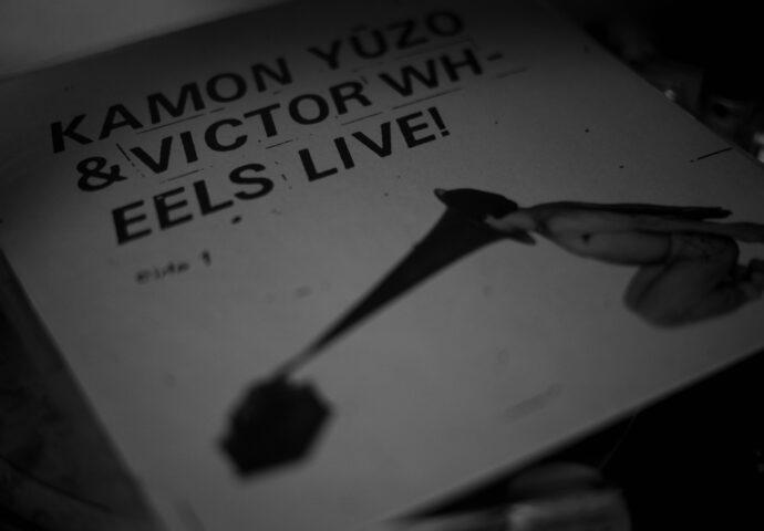 KAMONYÛZO＆VICTORWHEELS LIVE！1982  嘉門雄三 ＆ビクター ホエールズ ライブ 桑田佳祐  偽名  青山学院大学 在籍中  ライブアルバム 1982年3月21日発売  渋谷EGG MAN  嘉門雄三名義で発売した唯一のアルバム  桑田佳祐初ソロアルバム  嘉門タツオ 譲る　最高　最強　名盤　永遠 　マスト
（株）富屋酒店 かぶしきがいしゃ とみやさけてん カブシキガイシャ　トミヤサケテン TOMIYA SAKETEN 　愛知県名古屋市瑞穂区上坂町1-41-2　地酒屋　豊盃　HOUHAI ほうはい　ホーハイ　三浦酒造  MIURASHUZO日高見　ひたかみ　ヒタカミ HITAKAMI  平孝酒造　HIRAKOSHUZO 天の戸 アマノト　あまのと　AMANOTO　浅舞酒造 ASAMAISHUZO　飛露喜 HIROKISHUZOHONTEN　廣木酒造本店　HIROK　大那 DAINA　ダイナ　だいな　菊の里酒造　KIKUNOSATOSHUZO　旭興　KYOKUKO　きょくこう　キョクコウ　渡邉酒造　WATANABESHUZO　仙禽 SENKIN　せんきん　センキン（株）せんきん SENKIN鶴齢　カクレイ　かくれい KAKUREI　青木酒造　AOKISHUZO謙信 ケンシン　けんしん KENSHIN池田屋酒造 IKEDAYASHUZO 白岳仙 HAKUGAKUSEN　ハクガクセン　はくがくせん　安本酒造 YASUMOTOSHUZO 群馬泉 グンマイズミ　ぐんまいずみ 島岡酒造 SHIMAOKASHUZO  喜久醉 きくよい キクヨイKIKUYOI 青島酒造 AOSHIMASHUZO 長珍 ちょうちん　チョウチン長珍酒造CHOCHINSHUZO　みねたからみりん　峯寳 味醂　一子相伝 ミネタカラ　いっしそうでん　イッシソウデン　小笠原味醂 OGASAWARA MIRIN

瀧自慢　たきじまん　タキジマン　瀧自慢酒造　TAKIZIMANSHUZO　田光　TABIKA 早川酒造  HAYAKAWASHUZO　作　ZAKU ざく ザク 清水清三郎商店 SHIMIZUSEIZABUROSHOTEN  篠峯　櫛羅　しのみね　シノミネ　くじら　クジラ　千代酒造　CHIYOSHUZO　雑賀　さいか　サイカ　九重雑賀  KOKONOESAIKA　紀土　鶴梅　無量山　きっど　キッド　KID 　ツルウメ　つるうめ　TURUUME　ムリョウザン　むりょうざん　MURYOZAN　平和酒造　HEIWASHUZO　蒼空　そうくう　ソウクウ　SÔKÛ　藤岡酒造　HUJIOKASHUZO 　宝剣　HOUKEN  宝剣酒造　ほうけんしゅぞう　ホウケンシュゾウ　HOKENSHUZO　清酒竹鶴　小笹屋竹鶴　せいしゅたけつる　セイシュタケツル　おささやたけつる　オササヤタケツル　竹鶴酒造　TAKETURUSHUZO
石鎚　いしづち　イシヅチ　石鎚酒造　ISHIDUCHISHUZO　土佐しらぎく　とさしらぎく　トサシラギク　仙頭酒造場　せんとうしゅぞうじょう　SENDOSHUZOZYO　アルガブランカ　ARUGABURANKA勝沼醸造　KATUNUMAJÔZÔ　ドメーヌソガ　ソガ・ペール・エ・フィス SOGA PELE ET FIS　オブセワイナリー　OBUSEWINERY　ドメーヌタカヒコ　DOMAINE TAKAHIKO　クリサワブラン　KURISAWA BLANC　ナカザワワイナリー　NAKAZAWA WINERY　さつま寿　SATUMA KOTOBUKI 　尾込商店 OGOME SHOTEN  蔵の師魂 KURANOSHIKON  小正醸造　KOMASA ＪÔＺÔ　天狗櫻 TENGUSAKURA  白石酒蔵　SHIRAISHISHUZO  しま千両 SHIMASENRYO　高崎酒蔵  TAKASAKISHUZO  杜氏潤平　TOJIJUNPEI  小玉醸造  KODAMAJOZO  赤鹿毛　青鹿毛  AKAKAGE   AOKAGE　柳田酒蔵  YANAGIDASHUZO　舞香　MAIKA　泰明　TAIMEI　藤居醸造　HUZIIJÔＺÔ　池の露　特酎天草　IKENOTUYU  TOKUCHU  AMAKUSA　壱乃醸　飛乃流　朝日　ICHINOJO  HINORYU　ASAHI　朝日酒造　ASAHISHUZO　龍宮　RYUGU 富田酒造場　TOMITASHUZOJO　鳥飼 TORIKAI　鳥飼酒造　TORIKAISHUZO　極楽 GOIKURAKU　林酒造場 HAYASHISHUZOJO　屋久の島大自然林　酔麦香　YAKUNOSHIMA DAISHIZENRIN SUIBASKUKA　本坊酒造　HONBOSHUZO
金峰　金峰荒蘆過  KINPO　KINPOARAROKA　宇都酒造　UTOSHUZO　北谷長老　CHYATANCHÔＲÔ　北谷酒造　CHYATANSHUZO　山原くいな　YAMBARUKUINA　やんばる酒造　YAMBARUSHUZO　2024年春オープン予定 いいねタウン瑞穂 iiNE マルシェ内　グランクレア瑞穂 いいねタウン瑞穂  愛知県名古屋市瑞穂区宝田町四丁目2番、3番2　春敲町三丁目23番1（地番） 魚太郎　UOTARO MIZUHO うおたろう　ウオタロウ　なごやみずほてん　ナゴヤミズホテン　 名古屋瑞穂店  車で1分　徒歩5分　丸明 瑞穂店  MARUAKI MIZUHO　マルアキ ミズホテン　まるあき みずほてん　 徒歩10分　車3分　焼肉 美奈登  ヤキニクミナト　やきにくみなと YAKINIKU MINATO 車で2分　徒歩10分  どての品川　DOTENO SHINAGAWA　ドテノシナガワ　どてのしながわ　車で30秒　徒歩1分昇福亭　SHOHUKUTEI しょうふくてい　ショウフクテイ 街中華　マニア　大盛り　個性派  車で5分　徒歩15分  名店 近くにたくさんあり　堀田バンザイ　牛巻バンザイ　名古屋のへそ

