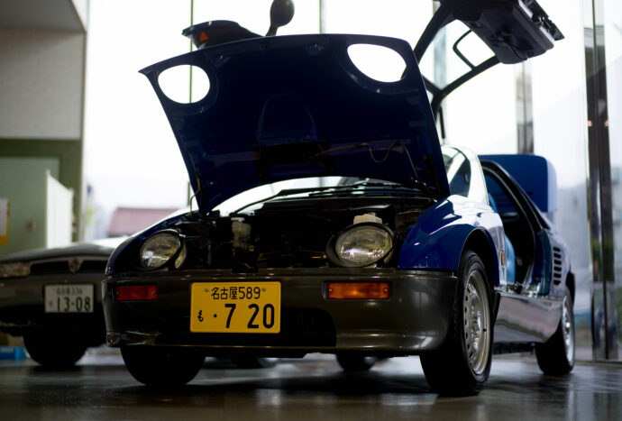 MAZDA EUNOS FUMILLY DAIODO　マツダ ユーノス ファミリエ 大同店  愛知県名古屋市南区大同町５丁目30番地　日本一マニアックなディラー　素晴らしい  ユーノスロードスターNA 　オートザムAZ-1 ユーノスコスモ　展示　レジン製 ユーノスNA　RX-7
（株）富屋酒店 かぶしきがいしゃ とみやさけてん カブシキガイシャ　トミヤサケテン TOMIYA SAKETEN 　愛知県名古屋市瑞穂区上坂町1-41-2　地酒屋　豊盃　HOUHAI ほうはい　ホーハイ　三浦酒造  MIURASHUZO日高見　ひたかみ　ヒタカミ HITAKAMI  平孝酒造　HIRAKOSHUZO 天の戸 アマノト　あまのと　AMANOTO　浅舞酒造 ASAMAISHUZO　飛露喜 HIROKISHUZOHONTEN　廣木酒造本店　HIROK　大那 DAINA　ダイナ　だいな　菊の里酒造　KIKUNOSATOSHUZO　旭興　KYOKUKO　きょくこう　キョクコウ　渡邉酒造　WATANABESHUZO　仙禽 SENKIN　せんきん　センキン（株）せんきん SENKIN鶴齢　カクレイ　かくれい KAKUREI　青木酒造　AOKISHUZO謙信 ケンシン　けんしん KENSHIN池田屋酒造 IKEDAYASHUZO 白岳仙 HAKUGAKUSEN　ハクガクセン　はくがくせん　安本酒造 YASUMOTOSHUZO 群馬泉 グンマイズミ　ぐんまいずみ 島岡酒造 SHIMAOKASHUZO  喜久醉 きくよい キクヨイKIKUYOI 青島酒造 AOSHIMASHUZO 長珍 ちょうちん　チョウチン長珍酒造CHOCHINSHUZO　みねたからみりん　峯寳 味醂　一子相伝 ミネタカラ　いっしそうでん　イッシソウデン　小笠原味醂 OGASAWARA MIRIN

瀧自慢　たきじまん　タキジマン　瀧自慢酒造　TAKIZIMANSHUZO　田光　TABIKA 早川酒造  HAYAKAWASHUZO　作　ZAKU ざく ザク 清水清三郎商店 SHIMIZUSEIZABUROSHOTEN  篠峯　櫛羅　しのみね　シノミネ　くじら　クジラ　千代酒造　CHIYOSHUZO　雑賀　さいか　サイカ　九重雑賀  KOKONOESAIKA　紀土　鶴梅　無量山　きっど　キッド　KID 　ツルウメ　つるうめ　TURUUME　ムリョウザン　むりょうざん　MURYOZAN　平和酒造　HEIWASHUZO　蒼空　そうくう　ソウクウ　SÔKÛ　藤岡酒造　HUJIOKASHUZO 　宝剣　HOUKEN  宝剣酒造　ほうけんしゅぞう　ホウケンシュゾウ　HOKENSHUZO　清酒竹鶴　小笹屋竹鶴　せいしゅたけつる　セイシュタケツル　おささやたけつる　オササヤタケツル　竹鶴酒造　TAKETURUSHUZO
石鎚　いしづち　イシヅチ　石鎚酒造　ISHIDUCHISHUZO　土佐しらぎく　とさしらぎく　トサシラギク　仙頭酒造場　せんとうしゅぞうじょう　SENDOSHUZOZYO
　
 ブルゴーニュワイン　BOURGOGNE  ボルドーワイン　BORDEAUXカリフォルニアワイン CALIFORNIA  シャンパーニュ  SHAMPAGNEアルザスワイン ALSACE ドイツワイン WEIN GERMAN WINE 専門店　ライカM11　ズミルックス50　レンズ　代表　上田豊二　　きき酒師　焼酎アドバイザー　シャンパーニュシュヴァリエ　堀田駅より徒歩10分　熱田神宮駅より徒歩10分
市バス　牛巻より徒歩３分　地下鉄堀田駅より徒歩１５分　名古屋高速堀田出口より車で２分　牛巻交差点より徒歩５分　レトロ街並み　瓦屋根　裏道　大通りより二本入る　CLASSIC CARクラッシックカー CLASSIC BIKE　クラッシックバイク INTERIA　インテリア　　FASHION　ファッション　MUSIC　音楽　LOVE　SAKE SHOP　酒屋
センス　クリエイト　おたく　　MANIAマニア MOVIE　映画　CINEMA シネマ　2024年春オープン予定 いいねタウン瑞穂 iiNE マルシェ内　グランクレア瑞穂 いいねタウン瑞穂  愛知県名古屋市瑞穂区宝田町四丁目2番、3番2　春敲町三丁目23番1（地番） 魚太郎　UOTARO MIZUHO うおたろう　ウオタロウ　なごやみずほてん　ナゴヤミズホテン　 名古屋瑞穂店  車で1分　徒歩5分　丸明 瑞穂店  MARUAKI MIZUHO　マルアキ ミズホテン　まるあき みずほてん　 徒歩10分　車3分　焼肉 美奈登  ヤキニクミナト　やきにくみなと YAKINIKU MINATO 車で2分　徒歩10分  どての品川　DOTENO SHINAGAWA　ドテノシナガワ　どてのしながわ　車で30秒　徒歩1分昇福亭　SHOHUKUTEI しょうふくてい　ショウフクテイ 街中華　マニア　大盛り　個性派  車で5分　徒歩15分  名店 近くにたくさんあり　堀田バンザイ　牛巻バンザイ　名古屋のへそ 