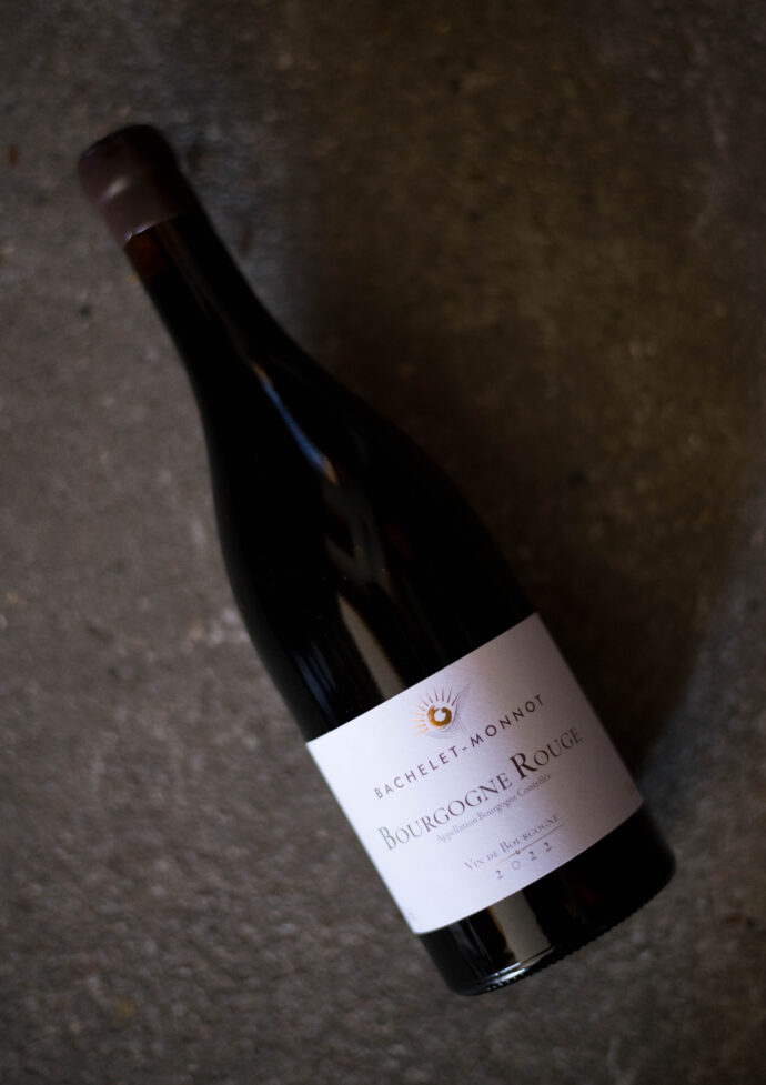DOMAINE BACHELET-MONNOT BATARD-MONTRACHET GrandCru 2020(バシュレ=モノ バタール・モンラッシェ グランクリュ 2020ヴィンテージ) 輸入元 オルヴォー 村岡覚 MURAOKA
フランス ブルゴーニュ コート・ド・ボーヌ マランジュ デジーズ村
マルク アレクサンドル 兄弟 2005年1月 20代という若さで創立
新世代ライジングスター ヴァンサン・ダンセール オリヴィエ・ラミー
国際的なワインメディアから称賛 サントネ ピュリニー シャサー^ニュ バタール・モンラッシェ グランクリュ ルージュ ブラン
23ヘクタールの畑 緻密で純粋な果実とテロワールを表現 激ウマ
(株)富屋酒店 かぶしきがいしゃ とみやさけてん カブシキガイシャ トミヤサケテン TOMIYA SAKETEN 愛知県名古屋市瑞穂区上坂町1-41-2 地酒屋 豊盃 HOUHAI ほうはい ホーハイ 三浦酒造 MIURASHUZO日高見 ひたかみ ヒタカミ HITAKAMI 平孝酒造 HIRAKOSHUZO 天の戸 アマノト あまのと AMANOTO 浅舞酒造 ASAMAISHUZO 飛露喜 HIROKISHUZOHONTEN 廣木酒造本店 HIROK 大那 DAINA ダイナ だいな 菊の里酒造 KIKUNOSATOSHUZO 旭興 KYOKUKO きょくこう キョクコウ 渡邉酒造 WATANABESHUZO 仙禽 SENKIN せんきん センキン(株)せんきん SENKIN鶴齢 カクレイ かくれい KAKUREI 青木酒造 AOKISHUZO謙信 ケンシン けんしん KENSHIN池田屋酒造 IKEDAYASHUZO 白岳仙 HAKUGAKUSEN ハクガクセン はくがくせん 安本酒造 YASUMOTOSHUZO 群馬泉 グンマイズミ ぐんまいずみ 島岡酒造 SHIMAOKASHUZO 喜久醉 きくよい キクヨイKIKUYOI 青島酒造 AOSHIMASHUZO 長珍 ちょうちん チョウチン長珍酒造CHOCHINSHUZO みねたからみりん 峯寳 味醂 一子相伝 ミネタカラ いっしそうでん イッシソウデン 小笠原味醂 OGASAWARA MIRIN
瀧自慢 たきじまん タキジマン 瀧自慢酒造 TAKIZIMANSHUZO 田光 TABIKA 早川酒造 HAYAKAWASHUZO 作 ZAKU ざく ザク 清水清三郎商店 SHIMIZUSEIZABUROSHOTEN 篠峯 櫛羅 しのみね シノミネ くじら クジラ 千代酒造 CHIYOSHUZO 雑賀 さいか サイカ 九重雑賀 KOKONOESAIKA 紀土 鶴梅 無量山 きっど キッド KID ツルウメ つるうめ TURUUME ムリョウザン むりょうざん MURYOZAN 平和酒造 HEIWASHUZO 蒼空 そうくう ソウクウ SÔKÛ 藤岡酒造 HUJIOKASHUZO 宝剣 HOUKEN 宝剣酒造 ほうけんしゅぞう ホウケンシュゾウ HOKENSHUZO 清酒竹鶴 小笹屋竹鶴 せいしゅたけつる セイシュタケツル おささやたけつる オササヤタケツル 竹鶴酒造 TAKETURUSHUZO
石鎚 いしづち イシヅチ 石鎚酒造 ISHIDUCHISHUZO 土佐しらぎく とさしらぎく トサシラギク 仙頭酒造場 せんとうしゅぞうじょう SENDOSHUZOZYO アルガブランカ ARUGABURANKA勝沼醸造 KATUNUMAJÔZÔ ドメーヌソガ ソガ・ペール・エ・フィス SOGA PELE ET FIS オブセワイナリー OBUSEWINERY ドメーヌタカヒコ DOMAINE TAKAHIKO クリサワブラン KURISAWA BLANC ナカザワワイナリー NAKAZAWA WINERY さつま寿 SATUMA KOTOBUKI 尾込商店 OGOME SHOTEN 蔵の師魂 KURANOSHIKON 小正醸造 KOMASA JÔZÔ 天狗櫻 TENGUSAKURA 白石酒蔵 SHIRAISHISHUZO しま千両 SHIMASENRYO 高崎酒蔵 TAKASAKISHUZO 杜氏潤平 TOJIJUNPEI 小玉醸造 KODAMAJOZO 赤鹿毛 青鹿毛 AKAKAGE AOKAGE 柳田酒蔵 YANAGIDASHUZO 舞香 MAIKA 泰明 TAIMEI 藤居醸造 HUZIIJÔZÔ 池の露 特酎天草 IKENOTUYU TOKUCHU AMAKUSA 壱乃醸 飛乃流 朝日 ICHINOJO HINORYU ASAHI 朝日酒造 ASAHISHUZO 龍宮 RYUGU 富田酒造場 TOMITASHUZOJO 鳥飼 TORIKAI 鳥飼酒造 TORIKAISHUZO 極楽 GOIKURAKU 林酒造場 HAYASHISHUZOJO 屋久の島大自然林 酔麦香 YAKUNOSHIMA DAISHIZENRIN SUIBASKUKA 本坊酒造 HONBOSHUZO
金峰 金峰荒蘆過 KINPO KINPOARAROKA 宇都酒造 UTOSHUZO 北谷長老 CHYATANCHÔRÔ 北谷酒造 CHYATANSHUZO 山原くいな YAMBARUKUINA やんばる酒造 YAMBARUSHUZO 2024年春オープン予定 いいねタウン瑞穂 iiNE マルシェ内 グランクレア瑞穂 いいねタウン瑞穂 愛知県名古屋市瑞穂区宝田町四丁目2番、3番2 春敲町三丁目23番1(地番) 魚太郎 UOTARO MIZUHO うおたろう ウオタロウ なごやみずほてん ナゴヤミズホテン 名古屋瑞穂店 車で1分 徒歩5分 丸明 瑞穂店 MARUAKI MIZUHO マルアキ ミズホテン まるあき みずほてん 徒歩10分 車3分 焼肉 美奈登 ヤキニクミナト やきにくみなと YAKINIKU MINATO 車で2分 徒歩10分 どての品川 DOTENO SHINAGAWA ドテノシナガワ どてのしながわ 車で30秒 徒歩1分昇福亭 SHOHUKUTEI しょうふくてい ショウフクテイ 街中華 マニア 大盛り 個性派 車で5分 徒歩15分 名店 近くにたくさんあり 堀田バンザイ 牛巻バンザイ 名古屋のへそ
DOMAINE BACHELET-MONONOT(ドメーヌ バシュレ=モノ)BATARD-MONTRACHET(バタール モンラッシェ)GRAND CRU 2021(グラン・クリュ 2021ヴィンテージ)
DOMAINE BACHELET-MONONOT(ドメーヌ バシュレ=モノ)BOURGOGNE ⅭÔTE Ⅾ’OR BLANC(オート コート ブラン)2022(2022ヴィンテージ)DOMAINE BACHELET-MONONOT(ドメーヌ バシュレ=モノ)MARANGES 1ER CRU(マランジェ プルミエ・クリュ)LA FUSSIÈRE BLANC(ラ・フシェール ブラン)2022(2022ヴィンテージ)
DOMAINE BACHELET-MONNOT BATARD-MONTRACHET GrandCru 2020(バシュレ=モノ バタール・モンラッシェ グランクリュ 2020ヴィンテージ) 輸入元 オルヴォー 村岡覚 MURAOKA
フランス ブルゴーニュ コート・ド・ボーヌ マランジュ デジーズ村
マルク アレクサンドル 兄弟 2005年1月 20代という若さで創立
新世代ライジングスター ヴァンサン・ダンセール オリヴィエ・ラミー
国際的なワインメディアから称賛 サントネ ピュリニー シャサー^ニュ バタール・モンラッシェ グランクリュ ルージュ ブラン
23ヘクタールの畑 緻密で純粋な果実とテロワールを表現 激ウマ
(株)富屋酒店 かぶしきがいしゃ とみやさけてん カブシキガイシャ トミヤサケテン TOMIYA SAKETEN 愛知県名古屋市瑞穂区上坂町1-41-2 地酒屋 豊盃 HOUHAI ほうはい ホーハイ 三浦酒造 MIURASHUZO日高見 ひたかみ ヒタカミ HITAKAMI 平孝酒造 HIRAKOSHUZO 天の戸 アマノト あまのと AMANOTO 浅舞酒造 ASAMAISHUZO 飛露喜 HIROKISHUZOHONTEN 廣木酒造本店 HIROK 大那 DAINA ダイナ だいな 菊の里酒造 KIKUNOSATOSHUZO 旭興 KYOKUKO きょくこう キョクコウ 渡邉酒造 WATANABESHUZO 仙禽 SENKIN せんきん センキン(株)せんきん SENKIN鶴齢 カクレイ かくれい KAKUREI 青木酒造 AOKISHUZO謙信 ケンシン けんしん KENSHIN池田屋酒造 IKEDAYASHUZO 白岳仙 HAKUGAKUSEN ハクガクセン はくがくせん 安本酒造 YASUMOTOSHUZO 群馬泉 グンマイズミ ぐんまいずみ 島岡酒造 SHIMAOKASHUZO 喜久醉 きくよい キクヨイKIKUYOI 青島酒造 AOSHIMASHUZO 長珍 ちょうちん チョウチン長珍酒造CHOCHINSHUZO みねたからみりん 峯寳 味醂 一子相伝 ミネタカラ いっしそうでん イッシソウデン 小笠原味醂 OGASAWARA MIRIN
瀧自慢 たきじまん タキジマン 瀧自慢酒造 TAKIZIMANSHUZO 田光 TABIKA 早川酒造 HAYAKAWASHUZO 作 ZAKU ざく ザク 清水清三郎商店 SHIMIZUSEIZABUROSHOTEN 篠峯 櫛羅 しのみね シノミネ くじら クジラ 千代酒造 CHIYOSHUZO 雑賀 さいか サイカ 九重雑賀 KOKONOESAIKA 紀土 鶴梅 無量山 きっど キッド KID ツルウメ つるうめ TURUUME ムリョウザン むりょうざん MURYOZAN 平和酒造 HEIWASHUZO 蒼空 そうくう ソウクウ SÔKÛ 藤岡酒造 HUJIOKASHUZO 宝剣 HOUKEN 宝剣酒造 ほうけんしゅぞう ホウケンシュゾウ HOKENSHUZO 清酒竹鶴 小笹屋竹鶴 せいしゅたけつる セイシュタケツル おささやたけつる オササヤタケツル 竹鶴酒造 TAKETURUSHUZO
石鎚 いしづち イシヅチ 石鎚酒造 ISHIDUCHISHUZO 土佐しらぎく とさしらぎく トサシラギク 仙頭酒造場 せんとうしゅぞうじょう SENDOSHUZOZYO アルガブランカ ARUGABURANKA勝沼醸造 KATUNUMAJÔZÔ ドメーヌソガ ソガ・ペール・エ・フィス SOGA PELE ET FIS オブセワイナリー OBUSEWINERY ドメーヌタカヒコ DOMAINE TAKAHIKO クリサワブラン KURISAWA BLANC ナカザワワイナリー NAKAZAWA WINERY さつま寿 SATUMA KOTOBUKI 尾込商店 OGOME SHOTEN 蔵の師魂 KURANOSHIKON 小正醸造 KOMASA JÔZÔ 天狗櫻 TENGUSAKURA 白石酒蔵 SHIRAISHISHUZO しま千両 SHIMASENRYO 高崎酒蔵 TAKASAKISHUZO 杜氏潤平 TOJIJUNPEI 小玉醸造 KODAMAJOZO 赤鹿毛 青鹿毛 AKAKAGE AOKAGE 柳田酒蔵 YANAGIDASHUZO 舞香 MAIKA 泰明 TAIMEI 藤居醸造 HUZIIJÔZÔ 池の露 特酎天草 IKENOTUYU TOKUCHU AMAKUSA 壱乃醸 飛乃流 朝日 ICHINOJO HINORYU ASAHI 朝日酒造 ASAHISHUZO 龍宮 RYUGU 富田酒造場 TOMITASHUZOJO 鳥飼 TORIKAI 鳥飼酒造 TORIKAISHUZO 極楽 GOIKURAKU 林酒造場 HAYASHISHUZOJO 屋久の島大自然林 酔麦香 YAKUNOSHIMA DAISHIZENRIN SUIBASKUKA 本坊酒造 HONBOSHUZO
金峰 金峰荒蘆過 KINPO KINPOARAROKA 宇都酒造 UTOSHUZO 北谷長老 CHYATANCHÔRÔ 北谷酒造 CHYATANSHUZO 山原くいな YAMBARUKUINA やんばる酒造 YAMBARUSHUZO 2024年春オープン予定 いいねタウン瑞穂 iiNE マルシェ内 グランクレア瑞穂 いいねタウン瑞穂 愛知県名古屋市瑞穂区宝田町四丁目2番、3番2 春敲町三丁目23番1(地番) 魚太郎 UOTARO MIZUHO うおたろう ウオタロウ なごやみずほてん ナゴヤミズホテン 名古屋瑞穂店 車で1分 徒歩5分 丸明 瑞穂店 MARUAKI MIZUHO マルアキ ミズホテン まるあき みずほてん 徒歩10分 車3分 焼肉 美奈登 ヤキニクミナト やきにくみなと YAKINIKU MINATO 車で2分 徒歩10分 どての品川 DOTENO SHINAGAWA ドテノシナガワ どてのしながわ 車で30秒 徒歩1分昇福亭 SHOHUKUTEI しょうふくてい ショウフクテイ 街中華 マニア 大盛り 個性派 車で5分 徒歩15分 名店 近くにたくさんあり 堀田バンザイ 牛巻バンザイ 名古屋のへそ
DOMAINE BACHELET-MONONOT(ドメーヌ バシュレ=モノ)BATARD-MONTRACHET(バタール モンラッシェ)GRAND CRU 2021(グラン・クリュ 2021ヴィンテージ)
DOMAINE BACHELET-MONONOT(ドメーヌ バシュレ=モノ)BOURGOGNE ⅭÔTE Ⅾ’OR BLANC(オート コート ブラン)2022(2022ヴィンテージ)DOMAINE BACHELET-MONONOT(ドメーヌ バシュレ=モノ)SANTENAY BLANC(サントネイ ブラン)2022(2022ヴィンテージ)
DOMAINE BACHELET-MONONOT(ドメーヌ バシュレ=モノ)MEURSAULT(ムルソー)CLOS DU CROMIN(クロ・デュ・クロマン)2022(2022ヴィンテージ)
DOMAINE BACHELET-MONONOT(ドメーヌ バシュレ=モノ))(シャサーニュ・モンラッシェ)2022(2022ヴィンテージ)
DOMAINE BACHELET-MONONOT(ドメーヌ バシュレ=モノ)PULIGNY MONTRACHET(ピュリニー・モンラッシェ)2022(2022ヴィンテージ)DOMAINE BACHELET-MONONOT(ドメーヌ バシュレ=モノ)PULIGNY-MONTRACHET(ピュリニー・モンラッシェ)1ER CRU(プルミエ・クリュ)LES FOLATIÈRES(レ・フォラティエール)2022(2022ヴィンテージ)DOMAINE BACHELET-MONONOT(ドメーヌ バシュレ=モノ)PULIGNY-MONTRACHET(ピュリニー・モンラッシェ)1ER CRU(プルミエ・クリュ)LES REFERTS(レ・ルフェール)2022(2022ヴィンテージ)DOMAINE BACHELET-MONONOT(ドメーヌ バシュレ=モノ)BÂTARD-MONTRACHET(バタール・モンラッシェ)GRAND CRU(グラン・クリュ)2022(2022ヴィンテージ)DOMAINE BACHELET-MONONOT(ドメーヌ バシュレ=モノ)BOURGOGNE ROUGE(ブルゴーンニュ ルージュ)2022(2022ヴィンテージ)