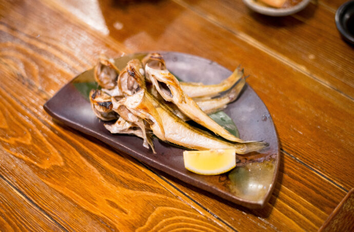 白岳仙　安本酒造有限会社　福井県福井市安原町7ノ4　HAKUGAKUSENN　
ハクガクセン　はくがくせん　嘉永六年創業　純米吟醸　荒走　ARABASHIRI　
荒走り　アラバシリ　あらばしり　新酒　搾立　SHIBORITATE　極走
雫　SHIZUKU　シズク　しずく　路考　ROKOU　濡烏　NUREKARASU
　レア　希少　60本のみの生産　富屋SPECIAL
純米大吟醸　クロガネ　黒鉄の雫取り　富屋酒店発案　全国3件のみの取り扱い
ゴクバシリ　ごくばしり　GOKUBASHIRI　無濾過生原酒　アルコール度数15度
HGS-02　HGS-01　自社酵母　福井県大野産　五百万石　吟のさと　酒造好適米
シボリタテ　しぼりたて　ピチピチ　離　HANARE　はなれ　ハナレ
黒鉄　KUROGANE　クロガネ　くろがね　真紅　SHINKU　シンク　しんく
白練　SHIRONERI　シロネリ　しろねり　路考　ROKOU　ロコウ　ろこう
越前カニ　解禁日　11月8日　日本を誇るブランドかに　希少　限定　レア
登録有形文化財指定蔵　SINCE1853　安本岳史　蔵元　杜氏　手造り　拘り
白岳仙専用ティスティンググラス495ｍｌ　スロバキア産　専用コースター
名古屋　唯一特約店　トミヤオリジナル　五百万石　福井県　契約栽培米
KURA MASTER 2023 GOLD MEDAL初エントリー初受賞作品。ストレートに抜ける品格と美しき質感が心に沁みる。「白岳仙　HAKUGAKUSEN　純米吟醸　＜冷卸　HIYAOROSHI＞　2023」＜吟のさと＞が表現する しなやかさと洗練させた味わいが魅力 「白岳仙   HAKUGAKUSEN   純米吟醸　＜秋上 AKIAGARI＞  2023」＜吟のさと＞が表現する しなやかさと洗練させた味わいが魅力 「白岳仙   HAKUGAKUSEN   純米吟醸　＜秋上 AKIAGARI＞   2023」福井が誇る最高ブランド「越前かに」の11月6日の解禁に合わせ 本日解禁  この落ち着き感と透明感  アラバシリの粋を越えたクオリティ 「白岳仙   HAKUGAKUSEN   純米吟醸   ＜荒走  ARABASHIRI＞  R5BY」
（株）富屋酒店 かぶしきがいしゃ とみやさけてん カブシキガイシャ　トミヤサケテン TOMIYA SAKETEN 　愛知県名古屋市瑞穂区上坂町1-41-2　地酒屋　豊盃　HOUHAI ほうはい　ホーハイ　三浦酒造  MIURASHUZO日高見　ひたかみ　ヒタカミ HITAKAMI  平孝酒造　HIRAKOSHUZO 天の戸 アマノト　あまのと　AMANOTO　浅舞酒造 ASAMAISHUZO　飛露喜 HIROKISHUZOHONTEN　廣木酒造本店　HIROK　大那 DAINA　ダイナ　だいな　菊の里酒造　KIKUNOSATOSHUZO　旭興　KYOKUKO　きょくこう　キョクコウ　渡邉酒造　WATANABESHUZO　仙禽 SENKIN　せんきん　センキン（株）せんきん SENKIN鶴齢　カクレイ　かくれい KAKUREI　青木酒造　AOKISHUZO謙信 ケンシン　けんしん KENSHIN池田屋酒造 IKEDAYASHUZO 白岳仙 HAKUGAKUSEN　ハクガクセン　はくがくせん　安本酒造 YASUMOTOSHUZO 群馬泉 グンマイズミ　ぐんまいずみ 島岡酒造 SHIMAOKASHUZO  喜久醉 きくよい キクヨイKIKUYOI 青島酒造 AOSHIMASHUZO 長珍 ちょうちん　チョウチン長珍酒造CHOCHINSHUZO　みねたからみりん　峯寳 味醂　一子相伝 ミネタカラ　いっしそうでん　イッシソウデン　小笠原味醂 OGASAWARA MIRIN

瀧自慢　たきじまん　タキジマン　瀧自慢酒造　TAKIZIMANSHUZO　田光　TABIKA 早川酒造  HAYAKAWASHUZO　作　ZAKU ざく ザク 清水清三郎商店 SHIMIZUSEIZABUROSHOTEN  篠峯　櫛羅　しのみね　シノミネ　くじら　クジラ　千代酒造　CHIYOSHUZO　雑賀　さいか　サイカ　九重雑賀  KOKONOESAIKA　紀土　鶴梅　無量山　きっど　キッド　KID 　ツルウメ　つるうめ　TURUUME　ムリョウザン　むりょうざん　MURYOZAN　平和酒造　HEIWASHUZO　蒼空　そうくう　ソウクウ　SÔKÛ　藤岡酒造　HUJIOKASHUZO 　宝剣　HOUKEN  宝剣酒造　ほうけんしゅぞう　ホウケンシュゾウ　HOKENSHUZO　清酒竹鶴　小笹屋竹鶴　せいしゅたけつる　セイシュタケツル　おささやたけつる　オササヤタケツル　竹鶴酒造　TAKETURUSHUZO
石鎚　いしづち　イシヅチ　石鎚酒造　ISHIDUCHISHUZO　土佐しらぎく　とさしらぎく　トサシラギク　仙頭酒造場　せんとうしゅぞうじょう　SENDOSHUZOZYO　アルガブランカ　ARUGABURANKA勝沼醸造　KATUNUMAJÔZÔ　ドメーヌソガ　ソガ・ペール・エ・フィス SOGA PELE ET FIS　オブセワイナリー　OBUSEWINERY　ドメーヌタカヒコ　DOMAINE TAKAHIKO　クリサワブラン　KURISAWA BLANC　ナカザワワイナリー　NAKAZAWA WINERY　さつま寿　SATUMA KOTOBUKI 　尾込商店 OGOME SHOTEN  蔵の師魂 KURANOSHIKON  小正醸造　KOMASA ＪÔＺÔ　天狗櫻 TENGUSAKURA  白石酒蔵　SHIRAISHISHUZO  しま千両 SHIMASENRYO　高崎酒蔵  TAKASAKISHUZO  杜氏潤平　TOJIJUNPEI  小玉醸造  KODAMAJOZO  赤鹿毛　青鹿毛  AKAKAGE   AOKAGE　柳田酒蔵  YANAGIDASHUZO　舞香　MAIKA　泰明　TAIMEI　藤居醸造　HUZIIJÔＺÔ　池の露　特酎天草　IKENOTUYU  TOKUCHU  AMAKUSA　壱乃醸　飛乃流　朝日　ICHINOJO  HINORYU　ASAHI　朝日酒造　ASAHISHUZO　龍宮　RYUGU 富田酒造場　TOMITASHUZOJO　鳥飼 TORIKAI　鳥飼酒造　TORIKAISHUZO　極楽 GOIKURAKU　林酒造場 HAYASHISHUZOJO　屋久の島大自然林　酔麦香　YAKUNOSHIMA DAISHIZENRIN SUIBASKUKA　本坊酒造　HONBOSHUZO
金峰　金峰荒蘆過  KINPO　KINPOARAROKA　宇都酒造　UTOSHUZO　北谷長老　CHYATANCHÔＲÔ　北谷酒造　CHYATANSHUZO　山原くいな　YAMBARUKUINA　やんばる酒造　YAMBARUSHUZO　2024年春オープン予定 いいねタウン瑞穂 iiNE マルシェ内　グランクレア瑞穂 いいねタウン瑞穂  愛知県名古屋市瑞穂区宝田町四丁目2番、3番2　春敲町三丁目23番1（地番） 魚太郎　UOTARO MIZUHO うおたろう　ウオタロウ　なごやみずほてん　ナゴヤミズホテン　 名古屋瑞穂店  車で1分　徒歩5分　丸明 瑞穂店  MARUAKI MIZUHO　マルアキ ミズホテン　まるあき みずほてん　 徒歩10分　車3分　焼肉 美奈登  ヤキニクミナト　やきにくみなと YAKINIKU MINATO 車で2分　徒歩10分  どての品川　DOTENO SHINAGAWA　ドテノシナガワ　どてのしながわ　車で30秒　徒歩1分昇福亭　SHOHUKUTEI しょうふくてい　ショウフクテイ 街中華　マニア　大盛り　個性派  車で5分　徒歩15分  名店 近くにたくさんあり　堀このシルキーさ そしてエアリーさ さらなるクオリティアップな作品  「白岳仙   HAKUGAKUSEN   純米大吟醸   ＜黒鉄  生酒  KUROGANE  UNFILTER＞  R5BY」田バンザイ　牛巻バンザイ　名古屋のへそ今期も改良を重ね さらなる領域の辛口純米を表現 「白岳仙   HAKUGAKUSEN  辛口純米  ＜真紅  SHINKU＞ 無濾過生酒  R5BY」品格と美しき桜のイメージを表現する極上の作品 「白岳仙  HAKUGAKUSEN   純米吟醸  ＜桜鼠  SAKURANEZU＞  R5BY＞」