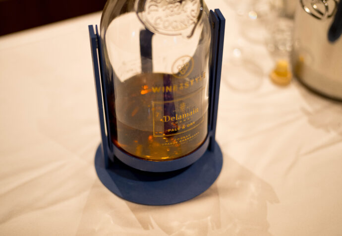 WINE TO SYTYLE 名古屋試飲会 2025 ワイン・トゥ・スタイル THE CONDER HOUSE ザ・コンダー・ハウス 愛知県名古屋市中区錦2-20-25 ボランジェ BOLLINGER  CHAMPAGNE BOURGOGNE CALIFORNIA シャンパーニュ ブルゴーニュ カリフォルニア
（株）富屋酒店 かぶしきがいしゃ とみやさけてん カブシキガイシャ　トミヤサケテン TOMIYA SAKETEN 　愛知県名古屋市瑞穂区上坂町1-41-2　地酒屋　豊盃　HOUHAI ほうはい　ホーハイ　三浦酒造  MIURASHUZO日高見　ひたかみ　ヒタカミ HITAKAMI  平孝酒造　HIRAKOSHUZO 天の戸 アマノト　あまのと　AMANOTO　浅舞酒造ASAMAISHUZO　飛露喜 HIROKISHUZOHONTEN　廣木酒造本店　HIROK　大那 DAINA　ダイナ　だいな　菊の里酒造　KIKUNOSATOSHUZO　旭興　KYOKUKO　きょくこう　キョクコウ　渡邉酒造　WATANABESHUZO　仙禽 SENKIN　せんきん　センキン（株）せんきん SENKIN鶴齢　カクレイ　かくれい KAKUREI　青木酒造　AOKISHUZO謙信 ケンシン　けんしん KENSHIN池田屋酒造 IKEDAYASHUZO 白岳仙 HAKUGAKUSEN　ハクガクセン　はくがくせん　安本酒造 YASUMOTOSHUZO 群馬泉 グンマイズミ　ぐんまいずみ 島岡酒造 SHIMAOKASHUZO  喜久醉 きくよい キクヨイKIKUYOI 青島酒造 AOSHIMASHUZO 長珍 ちょうちん　チョウチン長珍酒造CHOCHINSHUZO　みねたからみりん　峯寳 味醂　一子相伝 ミネタカラ　いっしそうでん　イッシソウデン　小笠原味醂 OGASAWARA MIRIN

瀧自慢　たきじまん　タキジマン　瀧自慢酒造　TAKIZIMANSHUZO　田光　TABIKA 早川酒造  HAYAKAWASHUZO　作　ZAKU ざく ザク 清水清三郎商店 SHIMIZUSEIZABUROSHOTEN  篠峯　櫛羅　しのみね　シノミネ　くじら　クジラ　千代酒造　CHIYOSHUZO　雑賀　さいか　サイカ　九重雑賀  KOKONOESAIKA　紀土　鶴梅　無量山　きっど　キッド　KID 　ツルウメ　つるうめ　TURUUME　ムリョウザン　むりょうざん　MURYOZAN　平和酒造　HEIWASHUZO　蒼空　そうくう　ソウクウ　SÔKÛ　藤岡酒造　HUJIOKASHUZO 　宝剣　HOUKEN  宝剣酒造　ほうけんしゅぞう　ホウケンシュゾウ　HOKENSHUZO　清酒竹鶴　小笹屋竹鶴　せいしゅたけつる　セイシュタケツル　おささやたけつる　オササヤタケツル　竹鶴酒造　TAKETURUSHUZO
石鎚　いしづち　イシヅチ　石鎚酒造　ISHIDUCHISHUZO　土佐しらぎく　とさしらぎく　トサシラギク　仙頭酒造場　せんとうしゅぞうじょう　SENDOSHUZOZYO
　
 ブルゴーニュワイン　BOURGOGNE  ボルドーワイン　BORDEAUXカリフォルニアワイン CALIFORNIA  シャンパーニュ  SHAMPAGNEアルザスワイン ALSACE ドイツワイン WEIN GERMAN WINE 専門店　ライカM11　ズミルックス50　レンズ　代表　上田豊二　　きき酒師　焼酎アドバイザー　シャンパーニュシュヴァリエ　堀田駅より徒歩10分　熱田神宮駅より徒歩10分
市バス　牛巻より徒歩３分　地下鉄堀田駅より徒歩１５分　名古屋高速堀田出口より車で２分　牛巻交差点より徒歩５分　レトロ街並み　瓦屋根　裏道　大通りより二本入る　CLASSIC CARクラッシックカー CLASSIC BIKE　クラッシックバイク INTERIA　インテリア　　FASHION　ファッション　MUSIC　音楽　LOVE　SAKE SHOP　酒屋
センス　クリエイト　おたく　　MANIAマニア MOVIE　映画　CINEMA シネマ　2024年春オープン予定 いいねタウン瑞穂 iiNE マルシェ内　グランクレア瑞穂 いいねタウン瑞穂  愛知県名古屋市瑞穂区宝田町四丁目2番、3番2　春敲町三丁目23番1（地番） 魚太郎　UOTARO MIZUHO うおたろう　ウオタロウ　なごやみずほてん　ナゴヤミズホテン　 名古屋瑞穂店  車で1分　徒歩5分　丸明 瑞穂店  MARUAKI MIZUHO　マルアキ ミズホテン　まるあき みずほてん　 徒歩10分　車3分　焼肉 美奈登  ヤキニクミナト　やきにくみなと YAKINIKU MINATO 車で2分　徒歩10分  どての品川　DOTENO SHINAGAWA　ドテノシナガワ　どてのしながわ　車で30秒　徒歩1分昇福亭　SHOHUKUTEI しょうふくてい　ショウフクテイ 街中華　マニア　大盛り　個性派  車で5分　徒歩15分  名店 近くにたくさんあり　堀田バンザイ　牛巻バンザイ　名古屋のへそ

