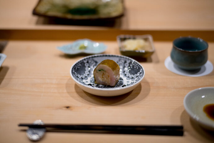 浜源 寿司 鮨 はまげん ハマゲン HAMAGEN SUSHI GOKISO SHOWAKU JAPAN AICHI NAGOYA  愛知県名古屋市昭和区南分町1-28  （株）富屋酒店 かぶしきがいしゃ とみやさけてん カブシキガイシャ　トミヤサケテン TOMIYA SAKETEN 　愛知県名古屋市瑞穂区上坂町1-41-2　地酒屋　豊盃　HOUHAI ほうはい　ホーハイ　三浦酒造  MIURASHUZO日高見　ひたかみ　ヒタカミ HITAKAMI  平孝酒造　HIRAKOSHUZO 天の戸 アマノト　あまのと　AMANOTO　浅舞酒造ASAMAISHUZO　飛露喜 HIROKISHUZOHONTEN　廣木酒造本店　HIROK　大那 DAINA　ダイナ　だいな　菊の里酒造　KIKUNOSATOSHUZO　旭興　KYOKUKO　きょくこう　キョクコウ　渡邉酒造　WATANABESHUZO　仙禽 SENKIN　せんきん　センキン（株）せんきん SENKIN鶴齢　カクレイ　かくれい KAKUREI　青木酒造　AOKISHUZO謙信 ケンシン　けんしん KENSHIN池田屋酒造 IKEDAYASHUZO 白岳仙 HAKUGAKUSEN　ハクガクセン　はくがくせん　安本酒造 YASUMOTOSHUZO 群馬泉 グンマイズミ　ぐんまいずみ 島岡酒造 SHIMAOKASHUZO  喜久醉 きくよい キクヨイKIKUYOI 青島酒造 AOSHIMASHUZO 長珍 ちょうちん　チョウチン長珍酒造CHOCHINSHUZO　みねたからみりん　峯寳 味醂　一子相伝 ミネタカラ　いっしそうでん　イッシソウデン　小笠原味醂 OGASAWARA MIRIN

瀧自慢　たきじまん　タキジマン　瀧自慢酒造　TAKIZIMANSHUZO　田光　TABIKA 早川酒造  HAYAKAWASHUZO　作　ZAKU ざく ザク 清水清三郎商店 SHIMIZUSEIZABUROSHOTEN  篠峯　櫛羅　しのみね　シノミネ　くじら　クジラ　千代酒造　CHIYOSHUZO　雑賀　さいか　サイカ　九重雑賀  KOKONOESAIKA　紀土　鶴梅　無量山　きっど　キッド　KID 　ツルウメ　つるうめ　TURUUME　ムリョウザン　むりょうざん　MURYOZAN　平和酒造　HEIWASHUZO　蒼空　そうくう　ソウクウ　SÔKÛ　藤岡酒造　HUJIOKASHUZO 　宝剣　HOUKEN  宝剣酒造　ほうけんしゅぞう　ホウケンシュゾウ　HOKENSHUZO　清酒竹鶴　小笹屋竹鶴　せいしゅたけつる　セイシュタケツル　おささやたけつる　オササヤタケツル　竹鶴酒造　TAKETURUSHUZO
石鎚　いしづち　イシヅチ　石鎚酒造　ISHIDUCHISHUZO　土佐しらぎく　とさしらぎく　トサシラギク　仙頭酒造場　せんとうしゅぞうじょう　SENDOSHUZOZYO
　
 ブルゴーニュワイン　BOURGOGNE  ボルドーワイン　BORDEAUXカリフォルニアワイン CALIFORNIA  シャンパーニュ  SHAMPAGNEアルザスワイン ALSACE ドイツワイン WEIN GERMAN WINE 専門店　ライカM11　ズミルックス50　レンズ　代表　上田豊二　　きき酒師　焼酎アドバイザー　シャンパーニュシュヴァリエ　堀田駅より徒歩10分　熱田神宮駅より徒歩10分
市バス　牛巻より徒歩３分　地下鉄堀田駅より徒歩１５分　名古屋高速堀田出口より車で２分　牛巻交差点より徒歩５分　レトロ街並み　瓦屋根　裏道　大通りより二本入る　CLASSIC CARクラッシックカー CLASSIC BIKE　クラッシックバイク INTERIA　インテリア　　FASHION　ファッション　MUSIC　音楽　LOVE　SAKE SHOP　酒屋
センス　クリエイト　おたく　　MANIAマニア MOVIE　映画　CINEMA シネマ　2024年春オープン予定 いいねタウン瑞穂 iiNE マルシェ内　グランクレア瑞穂 いいねタウン瑞穂  愛知県名古屋市瑞穂区宝田町四丁目2番、3番2　春敲町三丁目23番1（地番） 魚太郎　UOTARO MIZUHO うおたろう　ウオタロウ　なごやみずほてん　ナゴヤミズホテン　 名古屋瑞穂店  車で1分　徒歩5分　丸明 瑞穂店  MARUAKI MIZUHO　マルアキ ミズホテン　まるあき みずほてん　 徒歩10分　車3分　焼肉 美奈登  ヤキニクミナト　やきにくみなと YAKINIKU MINATO 車で2分　徒歩10分  どての品川　DOTENO SHINAGAWA　ドテノシナガワ　どてのしながわ　車で30秒　徒歩1分昇福亭　SHOHUKUTEI しょうふくてい　ショウフクテイ 街中華　マニア　大盛り　個性派  車で5分　徒歩15分  名店 近くにたくさんあり　堀田バンザイ　牛巻バンザイ　名古屋のへそ


