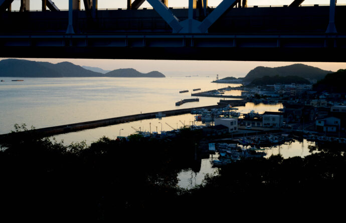 岡山県倉敷市児島下津井 瀬戸大橋  OKAYAMAKEN KURASHIKISHI KOZIMA SHIMOTUI SETOOOHASHI おかやまけん くらしきし こじま しもつい せとおおはし オカヤマケン クラシキシ コジマ シモツイ セトオオハシ （株）富屋酒店 かぶしきがいしゃ とみやさけてん カブシキガイシャ　トミヤサケテン TOMIYA SAKETEN 　愛知県名古屋市瑞穂区上坂町1-41-2　地酒屋　豊盃　HOUHAI ほうはい　ホーハイ　三浦酒造  MIURASHUZO日高見　ひたかみ　ヒタカミ HITAKAMI  平孝酒造　HIRAKOSHUZO 天の戸 アマノト　あまのと　AMANOTO　浅舞酒造ASAMAISHUZO　飛露喜 HIROKISHUZOHONTEN　廣木酒造本店　HIROK　大那 DAINA　ダイナ　だいな　菊の里酒造　KIKUNOSATOSHUZO　旭興　KYOKUKO　きょくこう　キョクコウ　渡邉酒造　WATANABESHUZO　仙禽 SENKIN　せんきん　センキン（株）せんきん SENKIN鶴齢　カクレイ　かくれい KAKUREI　青木酒造　AOKISHUZO謙信 ケンシン　けんしん KENSHIN池田屋酒造 IKEDAYASHUZO 白岳仙 HAKUGAKUSEN　ハクガクセン　はくがくせん　安本酒造 YASUMOTOSHUZO 群馬泉 グンマイズミ　ぐんまいずみ 島岡酒造 SHIMAOKASHUZO  喜久醉 きくよい キクヨイKIKUYOI 青島酒造 AOSHIMASHUZO 長珍 ちょうちん　チョウチン長珍酒造CHOCHINSHUZO　みねたからみりん　峯寳 味醂　一子相伝 ミネタカラ　いっしそうでん　イッシソウデン　小笠原味醂 OGASAWARA MIRIN

瀧自慢　たきじまん　タキジマン　瀧自慢酒造　TAKIZIMANSHUZO　田光　TABIKA 早川酒造  HAYAKAWASHUZO　作　ZAKU ざく ザク 清水清三郎商店 SHIMIZUSEIZABUROSHOTEN  篠峯　櫛羅　しのみね　シノミネ　くじら　クジラ　千代酒造　CHIYOSHUZO　雑賀　さいか　サイカ　九重雑賀  KOKONOESAIKA　紀土　鶴梅　無量山　きっど　キッド　KID 　ツルウメ　つるうめ　TURUUME　ムリョウザン　むりょうざん　MURYOZAN　平和酒造　HEIWASHUZO　蒼空　そうくう　ソウクウ　SÔKÛ　藤岡酒造　HUJIOKASHUZO 　宝剣　HOUKEN  宝剣酒造　ほうけんしゅぞう　ホウケンシュゾウ　HOKENSHUZO　清酒竹鶴　小笹屋竹鶴　せいしゅたけつる　セイシュタケツル　おささやたけつる　オササヤタケツル　竹鶴酒造　TAKETURUSHUZO
石鎚　いしづち　イシヅチ　石鎚酒造　ISHIDUCHISHUZO　土佐しらぎく　とさしらぎく　トサシラギク　仙頭酒造場　せんとうしゅぞうじょう　SENDOSHUZOZYO
　
 ブルゴーニュワイン　BOURGOGNE  ボルドーワイン　BORDEAUXカリフォルニアワイン CALIFORNIA  シャンパーニュ  SHAMPAGNEアルザスワイン ALSACE ドイツワイン WEIN GERMAN WINE 専門店　ライカM11　ズミルックス50　レンズ　代表　上田豊二　　きき酒師　焼酎アドバイザー　シャンパーニュシュヴァリエ　堀田駅より徒歩10分　熱田神宮駅より徒歩10分
市バス　牛巻より徒歩３分　地下鉄堀田駅より徒歩１５分　名古屋高速堀田出口より車で２分　牛巻交差点より徒歩５分　レトロ街並み　瓦屋根　裏道　大通りより二本入る　CLASSIC CARクラッシックカー CLASSIC BIKE　クラッシックバイク INTERIA　インテリア　　FASHION　ファッション　MUSIC　音楽　LOVE　SAKE SHOP　酒屋
センス　クリエイト　おたく　　MANIAマニア MOVIE　映画　CINEMA シネマ　2024年春オープン予定 いいねタウン瑞穂 iiNE マルシェ内　グランクレア瑞穂 いいねタウン瑞穂  愛知県名古屋市瑞穂区宝田町四丁目2番、3番2　春敲町三丁目23番1（地番） 魚太郎　UOTARO MIZUHO うおたろう　ウオタロウ　なごやみずほてん　ナゴヤミズホテン　 名古屋瑞穂店  車で1分　徒歩5分　丸明 瑞穂店  MARUAKI MIZUHO　マルアキ ミズホテン　まるあき みずほてん　 徒歩10分　車3分　焼肉 美奈登  ヤキニクミナト　やきにくみなと YAKINIKU MINATO 車で2分　徒歩10分  どての品川　DOTENO SHINAGAWA　ドテノシナガワ　どてのしながわ　車で30秒　徒歩1分昇福亭　SHOHUKUTEI しょうふくてい　ショウフクテイ 街中華　マニア　大盛り　個性派  車で5分　徒歩15分  名店 近くにたくさんあり　堀田バンザイ　牛巻バンザイ　名古屋のへそ


