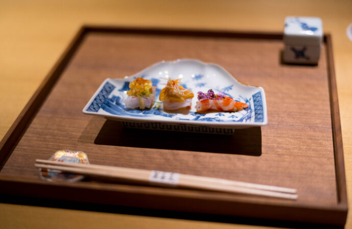 眞善美　しんぜんび シンゼンビ  SHINZENBI  高級中華  PREMIUM CHINESE 愛知県名古屋市東区東桜2-12-34 M's GARDEN2F  （株）富屋酒店 かぶしきがいしゃ とみやさけてん カブシキガイシャ　トミヤサケテン TOMIYA SAKETEN 　愛知県名古屋市瑞穂区上坂町1-41-2　地酒屋　豊盃　HOUHAI ほうはい　ホーハイ　三浦酒造  MIURASHUZO日高見　ひたかみ　ヒタカミ HITAKAMI  平孝酒造　HIRAKOSHUZO 天の戸 アマノト　あまのと　AMANOTO　浅舞酒造ASAMAISHUZO　飛露喜 HIROKISHUZOHONTEN　廣木酒造本店　HIROK　大那 DAINA　ダイナ　だいな　菊の里酒造　KIKUNOSATOSHUZO　旭興　KYOKUKO　きょくこう　キョクコウ　渡邉酒造　WATANABESHUZO　仙禽 SENKIN　せんきん　センキン（株）せんきん SENKIN鶴齢　カクレイ　かくれい KAKUREI　青木酒造　AOKISHUZO謙信 ケンシン　けんしん KENSHIN池田屋酒造 IKEDAYASHUZO 白岳仙 HAKUGAKUSEN　ハクガクセン　はくがくせん　安本酒造 YASUMOTOSHUZO 群馬泉 グンマイズミ　ぐんまいずみ 島岡酒造 SHIMAOKASHUZO  喜久醉 きくよい キクヨイKIKUYOI 青島酒造 AOSHIMASHUZO 長珍 ちょうちん　チョウチン長珍酒造CHOCHINSHUZO　みねたからみりん　峯寳 味醂　一子相伝 ミネタカラ　いっしそうでん　イッシソウデン　小笠原味醂 OGASAWARA MIRIN

瀧自慢　たきじまん　タキジマン　瀧自慢酒造　TAKIZIMANSHUZO　田光　TABIKA 早川酒造  HAYAKAWASHUZO　作　ZAKU ざく ザク 清水清三郎商店 SHIMIZUSEIZABUROSHOTEN  篠峯　櫛羅　しのみね　シノミネ　くじら　クジラ　千代酒造　CHIYOSHUZO　雑賀　さいか　サイカ　九重雑賀  KOKONOESAIKA　紀土　鶴梅　無量山　きっど　キッド　KID 　ツルウメ　つるうめ　TURUUME　ムリョウザン　むりょうざん　MURYOZAN　平和酒造　HEIWASHUZO　蒼空　そうくう　ソウクウ　SÔKÛ　藤岡酒造　HUJIOKASHUZO 　宝剣　HOUKEN  宝剣酒造　ほうけんしゅぞう　ホウケンシュゾウ　HOKENSHUZO　清酒竹鶴　小笹屋竹鶴　せいしゅたけつる　セイシュタケツル　おささやたけつる　オササヤタケツル　竹鶴酒造　TAKETURUSHUZO
石鎚　いしづち　イシヅチ　石鎚酒造　ISHIDUCHISHUZO　土佐しらぎく　とさしらぎく　トサシラギク　仙頭酒造場　せんとうしゅぞうじょう　SENDOSHUZOZYO
　
 ブルゴーニュワイン　BOURGOGNE  ボルドーワイン　BORDEAUXカリフォルニアワイン CALIFORNIA  シャンパーニュ  SHAMPAGNEアルザスワイン ALSACE ドイツワイン WEIN GERMAN WINE 専門店　ライカM11　ズミルックス50　レンズ　代表　上田豊二　　きき酒師　焼酎アドバイザー　シャンパーニュシュヴァリエ　堀田駅より徒歩10分　熱田神宮駅より徒歩10分
市バス　牛巻より徒歩３分　地下鉄堀田駅より徒歩１５分　名古屋高速堀田出口より車で２分　牛巻交差点より徒歩５分　レトロ街並み　瓦屋根　裏道　大通りより二本入る　CLASSIC CARクラッシックカー CLASSIC BIKE　クラッシックバイク INTERIA　インテリア　　FASHION　ファッション　MUSIC　音楽　LOVE　SAKE SHOP　酒屋
センス　クリエイト　おたく　　MANIAマニア MOVIE　映画　CINEMA シネマ　2024年春オープン予定 いいねタウン瑞穂 iiNE マルシェ内　グランクレア瑞穂 いいねタウン瑞穂  愛知県名古屋市瑞穂区宝田町四丁目2番、3番2　春敲町三丁目23番1（地番） 魚太郎　UOTARO MIZUHO うおたろう　ウオタロウ　なごやみずほてん　ナゴヤミズホテン　 名古屋瑞穂店  車で1分　徒歩5分　丸明 瑞穂店  MARUAKI MIZUHO　マルアキ ミズホテン　まるあき みずほてん　 徒歩10分　車3分　焼肉 美奈登  ヤキニクミナト　やきにくみなと YAKINIKU MINATO 車で2分　徒歩10分  どての品川　DOTENO SHINAGAWA　ドテノシナガワ　どてのしながわ　車で30秒　徒歩1分昇福亭　SHOHUKUTEI しょうふくてい　ショウフクテイ 街中華　マニア　大盛り　個性派  車で5分　徒歩15分  名店 近くにたくさんあり　堀田バンザイ　牛巻バンザイ　名古屋のへそ


