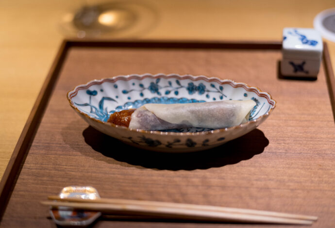 眞善美　しんぜんび シンゼンビ  SHINZENBI  高級中華  PREMIUM CHINESE 愛知県名古屋市東区東桜2-12-34 M's GARDEN2F  （株）富屋酒店 かぶしきがいしゃ とみやさけてん カブシキガイシャ　トミヤサケテン TOMIYA SAKETEN 　愛知県名古屋市瑞穂区上坂町1-41-2　地酒屋　豊盃　HOUHAI ほうはい　ホーハイ　三浦酒造  MIURASHUZO日高見　ひたかみ　ヒタカミ HITAKAMI  平孝酒造　HIRAKOSHUZO 天の戸 アマノト　あまのと　AMANOTO　浅舞酒造ASAMAISHUZO　飛露喜 HIROKISHUZOHONTEN　廣木酒造本店　HIROK　大那 DAINA　ダイナ　だいな　菊の里酒造　KIKUNOSATOSHUZO　旭興　KYOKUKO　きょくこう　キョクコウ　渡邉酒造　WATANABESHUZO　仙禽 SENKIN　せんきん　センキン（株）せんきん SENKIN鶴齢　カクレイ　かくれい KAKUREI　青木酒造　AOKISHUZO謙信 ケンシン　けんしん KENSHIN池田屋酒造 IKEDAYASHUZO 白岳仙 HAKUGAKUSEN　ハクガクセン　はくがくせん　安本酒造 YASUMOTOSHUZO 群馬泉 グンマイズミ　ぐんまいずみ 島岡酒造 SHIMAOKASHUZO  喜久醉 きくよい キクヨイKIKUYOI 青島酒造 AOSHIMASHUZO 長珍 ちょうちん　チョウチン長珍酒造CHOCHINSHUZO　みねたからみりん　峯寳 味醂　一子相伝 ミネタカラ　いっしそうでん　イッシソウデン　小笠原味醂 OGASAWARA MIRIN

瀧自慢　たきじまん　タキジマン　瀧自慢酒造　TAKIZIMANSHUZO　田光　TABIKA 早川酒造  HAYAKAWASHUZO　作　ZAKU ざく ザク 清水清三郎商店 SHIMIZUSEIZABUROSHOTEN  篠峯　櫛羅　しのみね　シノミネ　くじら　クジラ　千代酒造　CHIYOSHUZO　雑賀　さいか　サイカ　九重雑賀  KOKONOESAIKA　紀土　鶴梅　無量山　きっど　キッド　KID 　ツルウメ　つるうめ　TURUUME　ムリョウザン　むりょうざん　MURYOZAN　平和酒造　HEIWASHUZO　蒼空　そうくう　ソウクウ　SÔKÛ　藤岡酒造　HUJIOKASHUZO 　宝剣　HOUKEN  宝剣酒造　ほうけんしゅぞう　ホウケンシュゾウ　HOKENSHUZO　清酒竹鶴　小笹屋竹鶴　せいしゅたけつる　セイシュタケツル　おささやたけつる　オササヤタケツル　竹鶴酒造　TAKETURUSHUZO
石鎚　いしづち　イシヅチ　石鎚酒造　ISHIDUCHISHUZO　土佐しらぎく　とさしらぎく　トサシラギク　仙頭酒造場　せんとうしゅぞうじょう　SENDOSHUZOZYO
　
 ブルゴーニュワイン　BOURGOGNE  ボルドーワイン　BORDEAUXカリフォルニアワイン CALIFORNIA  シャンパーニュ  SHAMPAGNEアルザスワイン ALSACE ドイツワイン WEIN GERMAN WINE 専門店　ライカM11　ズミルックス50　レンズ　代表　上田豊二　　きき酒師　焼酎アドバイザー　シャンパーニュシュヴァリエ　堀田駅より徒歩10分　熱田神宮駅より徒歩10分
市バス　牛巻より徒歩３分　地下鉄堀田駅より徒歩１５分　名古屋高速堀田出口より車で２分　牛巻交差点より徒歩５分　レトロ街並み　瓦屋根　裏道　大通りより二本入る　CLASSIC CARクラッシックカー CLASSIC BIKE　クラッシックバイク INTERIA　インテリア　　FASHION　ファッション　MUSIC　音楽　LOVE　SAKE SHOP　酒屋
センス　クリエイト　おたく　　MANIAマニア MOVIE　映画　CINEMA シネマ　2024年春オープン予定 いいねタウン瑞穂 iiNE マルシェ内　グランクレア瑞穂 いいねタウン瑞穂  愛知県名古屋市瑞穂区宝田町四丁目2番、3番2　春敲町三丁目23番1（地番） 魚太郎　UOTARO MIZUHO うおたろう　ウオタロウ　なごやみずほてん　ナゴヤミズホテン　 名古屋瑞穂店  車で1分　徒歩5分　丸明 瑞穂店  MARUAKI MIZUHO　マルアキ ミズホテン　まるあき みずほてん　 徒歩10分　車3分　焼肉 美奈登  ヤキニクミナト　やきにくみなと YAKINIKU MINATO 車で2分　徒歩10分  どての品川　DOTENO SHINAGAWA　ドテノシナガワ　どてのしながわ　車で30秒　徒歩1分昇福亭　SHOHUKUTEI しょうふくてい　ショウフクテイ 街中華　マニア　大盛り　個性派  車で5分　徒歩15分  名店 近くにたくさんあり　堀田バンザイ　牛巻バンザイ　名古屋のへそ


