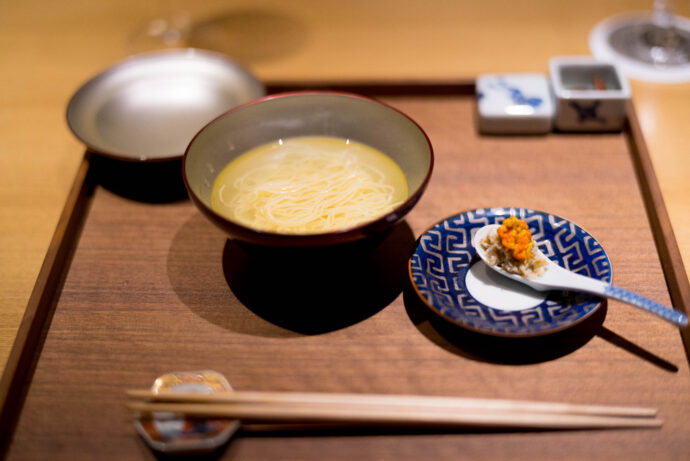 眞善美　しんぜんび シンゼンビ  SHINZENBI  高級中華  PREMIUM CHINESE 愛知県名古屋市東区東桜2-12-34 M's GARDEN2F  （株）富屋酒店 かぶしきがいしゃ とみやさけてん カブシキガイシャ　トミヤサケテン TOMIYA SAKETEN 　愛知県名古屋市瑞穂区上坂町1-41-2　地酒屋　豊盃　HOUHAI ほうはい　ホーハイ　三浦酒造  MIURASHUZO日高見　ひたかみ　ヒタカミ HITAKAMI  平孝酒造　HIRAKOSHUZO 天の戸 アマノト　あまのと　AMANOTO　浅舞酒造ASAMAISHUZO　飛露喜 HIROKISHUZOHONTEN　廣木酒造本店　HIROK　大那 DAINA　ダイナ　だいな　菊の里酒造　KIKUNOSATOSHUZO　旭興　KYOKUKO　きょくこう　キョクコウ　渡邉酒造　WATANABESHUZO　仙禽 SENKIN　せんきん　センキン（株）せんきん SENKIN鶴齢　カクレイ　かくれい KAKUREI　青木酒造　AOKISHUZO謙信 ケンシン　けんしん KENSHIN池田屋酒造 IKEDAYASHUZO 白岳仙 HAKUGAKUSEN　ハクガクセン　はくがくせん　安本酒造 YASUMOTOSHUZO 群馬泉 グンマイズミ　ぐんまいずみ 島岡酒造 SHIMAOKASHUZO  喜久醉 きくよい キクヨイKIKUYOI 青島酒造 AOSHIMASHUZO 長珍 ちょうちん　チョウチン長珍酒造CHOCHINSHUZO　みねたからみりん　峯寳 味醂　一子相伝 ミネタカラ　いっしそうでん　イッシソウデン　小笠原味醂 OGASAWARA MIRIN

瀧自慢　たきじまん　タキジマン　瀧自慢酒造　TAKIZIMANSHUZO　田光　TABIKA 早川酒造  HAYAKAWASHUZO　作　ZAKU ざく ザク 清水清三郎商店 SHIMIZUSEIZABUROSHOTEN  篠峯　櫛羅　しのみね　シノミネ　くじら　クジラ　千代酒造　CHIYOSHUZO　雑賀　さいか　サイカ　九重雑賀  KOKONOESAIKA　紀土　鶴梅　無量山　きっど　キッド　KID 　ツルウメ　つるうめ　TURUUME　ムリョウザン　むりょうざん　MURYOZAN　平和酒造　HEIWASHUZO　蒼空　そうくう　ソウクウ　SÔKÛ　藤岡酒造　HUJIOKASHUZO 　宝剣　HOUKEN  宝剣酒造　ほうけんしゅぞう　ホウケンシュゾウ　HOKENSHUZO　清酒竹鶴　小笹屋竹鶴　せいしゅたけつる　セイシュタケツル　おささやたけつる　オササヤタケツル　竹鶴酒造　TAKETURUSHUZO
石鎚　いしづち　イシヅチ　石鎚酒造　ISHIDUCHISHUZO　土佐しらぎく　とさしらぎく　トサシラギク　仙頭酒造場　せんとうしゅぞうじょう　SENDOSHUZOZYO
　
 ブルゴーニュワイン　BOURGOGNE  ボルドーワイン　BORDEAUXカリフォルニアワイン CALIFORNIA  シャンパーニュ  SHAMPAGNEアルザスワイン ALSACE ドイツワイン WEIN GERMAN WINE 専門店　ライカM11　ズミルックス50　レンズ　代表　上田豊二　　きき酒師　焼酎アドバイザー　シャンパーニュシュヴァリエ　堀田駅より徒歩10分　熱田神宮駅より徒歩10分
市バス　牛巻より徒歩３分　地下鉄堀田駅より徒歩１５分　名古屋高速堀田出口より車で２分　牛巻交差点より徒歩５分　レトロ街並み　瓦屋根　裏道　大通りより二本入る　CLASSIC CARクラッシックカー CLASSIC BIKE　クラッシックバイク INTERIA　インテリア　　FASHION　ファッション　MUSIC　音楽　LOVE　SAKE SHOP　酒屋
センス　クリエイト　おたく　　MANIAマニア MOVIE　映画　CINEMA シネマ　2024年春オープン予定 いいねタウン瑞穂 iiNE マルシェ内　グランクレア瑞穂 いいねタウン瑞穂  愛知県名古屋市瑞穂区宝田町四丁目2番、3番2　春敲町三丁目23番1（地番） 魚太郎　UOTARO MIZUHO うおたろう　ウオタロウ　なごやみずほてん　ナゴヤミズホテン　 名古屋瑞穂店  車で1分　徒歩5分　丸明 瑞穂店  MARUAKI MIZUHO　マルアキ ミズホテン　まるあき みずほてん　 徒歩10分　車3分　焼肉 美奈登  ヤキニクミナト　やきにくみなと YAKINIKU MINATO 車で2分　徒歩10分  どての品川　DOTENO SHINAGAWA　ドテノシナガワ　どてのしながわ　車で30秒　徒歩1分昇福亭　SHOHUKUTEI しょうふくてい　ショウフクテイ 街中華　マニア　大盛り　個性派  車で5分　徒歩15分  名店 近くにたくさんあり　堀田バンザイ　牛巻バンザイ　名古屋のへそ


