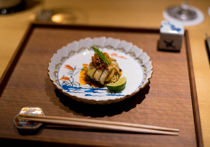 眞善美　しんぜんび シンゼンビ  SHINZENBI  高級中華  PREMIUM CHINESE 愛知県名古屋市東区東桜2-12-34 M's GARDEN2F  （株）富屋酒店 かぶしきがいしゃ とみやさけてん カブシキガイシャ　トミヤサケテン TOMIYA SAKETEN 　愛知県名古屋市瑞穂区上坂町1-41-2　地酒屋　豊盃　HOUHAI ほうはい　ホーハイ　三浦酒造  MIURASHUZO日高見　ひたかみ　ヒタカミ HITAKAMI  平孝酒造　HIRAKOSHUZO 天の戸 アマノト　あまのと　AMANOTO　浅舞酒造ASAMAISHUZO　飛露喜 HIROKISHUZOHONTEN　廣木酒造本店　HIROK　大那 DAINA　ダイナ　だいな　菊の里酒造　KIKUNOSATOSHUZO　旭興　KYOKUKO　きょくこう　キョクコウ　渡邉酒造　WATANABESHUZO　仙禽 SENKIN　せんきん　センキン（株）せんきん SENKIN鶴齢　カクレイ　かくれい KAKUREI　青木酒造　AOKISHUZO謙信 ケンシン　けんしん KENSHIN池田屋酒造 IKEDAYASHUZO 白岳仙 HAKUGAKUSEN　ハクガクセン　はくがくせん　安本酒造 YASUMOTOSHUZO 群馬泉 グンマイズミ　ぐんまいずみ 島岡酒造 SHIMAOKASHUZO  喜久醉 きくよい キクヨイKIKUYOI 青島酒造 AOSHIMASHUZO 長珍 ちょうちん　チョウチン長珍酒造CHOCHINSHUZO　みねたからみりん　峯寳 味醂　一子相伝 ミネタカラ　いっしそうでん　イッシソウデン　小笠原味醂 OGASAWARA MIRIN

瀧自慢　たきじまん　タキジマン　瀧自慢酒造　TAKIZIMANSHUZO　田光　TABIKA 早川酒造  HAYAKAWASHUZO　作　ZAKU ざく ザク 清水清三郎商店 SHIMIZUSEIZABUROSHOTEN  篠峯　櫛羅　しのみね　シノミネ　くじら　クジラ　千代酒造　CHIYOSHUZO　雑賀　さいか　サイカ　九重雑賀  KOKONOESAIKA　紀土　鶴梅　無量山　きっど　キッド　KID 　ツルウメ　つるうめ　TURUUME　ムリョウザン　むりょうざん　MURYOZAN　平和酒造　HEIWASHUZO　蒼空　そうくう　ソウクウ　SÔKÛ　藤岡酒造　HUJIOKASHUZO 　宝剣　HOUKEN  宝剣酒造　ほうけんしゅぞう　ホウケンシュゾウ　HOKENSHUZO　清酒竹鶴　小笹屋竹鶴　せいしゅたけつる　セイシュタケツル　おささやたけつる　オササヤタケツル　竹鶴酒造　TAKETURUSHUZO
石鎚　いしづち　イシヅチ　石鎚酒造　ISHIDUCHISHUZO　土佐しらぎく　とさしらぎく　トサシラギク　仙頭酒造場　せんとうしゅぞうじょう　SENDOSHUZOZYO
　
 ブルゴーニュワイン　BOURGOGNE  ボルドーワイン　BORDEAUXカリフォルニアワイン CALIFORNIA  シャンパーニュ  SHAMPAGNEアルザスワイン ALSACE ドイツワイン WEIN GERMAN WINE 専門店　ライカM11　ズミルックス50　レンズ　代表　上田豊二　　きき酒師　焼酎アドバイザー　シャンパーニュシュヴァリエ　堀田駅より徒歩10分　熱田神宮駅より徒歩10分
市バス　牛巻より徒歩３分　地下鉄堀田駅より徒歩１５分　名古屋高速堀田出口より車で２分　牛巻交差点より徒歩５分　レトロ街並み　瓦屋根　裏道　大通りより二本入る　CLASSIC CARクラッシックカー CLASSIC BIKE　クラッシックバイク INTERIA　インテリア　　FASHION　ファッション　MUSIC　音楽　LOVE　SAKE SHOP　酒屋
センス　クリエイト　おたく　　MANIAマニア MOVIE　映画　CINEMA シネマ　2024年春オープン予定 いいねタウン瑞穂 iiNE マルシェ内　グランクレア瑞穂 いいねタウン瑞穂  愛知県名古屋市瑞穂区宝田町四丁目2番、3番2　春敲町三丁目23番1（地番） 魚太郎　UOTARO MIZUHO うおたろう　ウオタロウ　なごやみずほてん　ナゴヤミズホテン　 名古屋瑞穂店  車で1分　徒歩5分　丸明 瑞穂店  MARUAKI MIZUHO　マルアキ ミズホテン　まるあき みずほてん　 徒歩10分　車3分　焼肉 美奈登  ヤキニクミナト　やきにくみなと YAKINIKU MINATO 車で2分　徒歩10分  どての品川　DOTENO SHINAGAWA　ドテノシナガワ　どてのしながわ　車で30秒　徒歩1分昇福亭　SHOHUKUTEI しょうふくてい　ショウフクテイ 街中華　マニア　大盛り　個性派  車で5分　徒歩15分  名店 近くにたくさんあり　堀田バンザイ　牛巻バンザイ　名古屋のへそ


