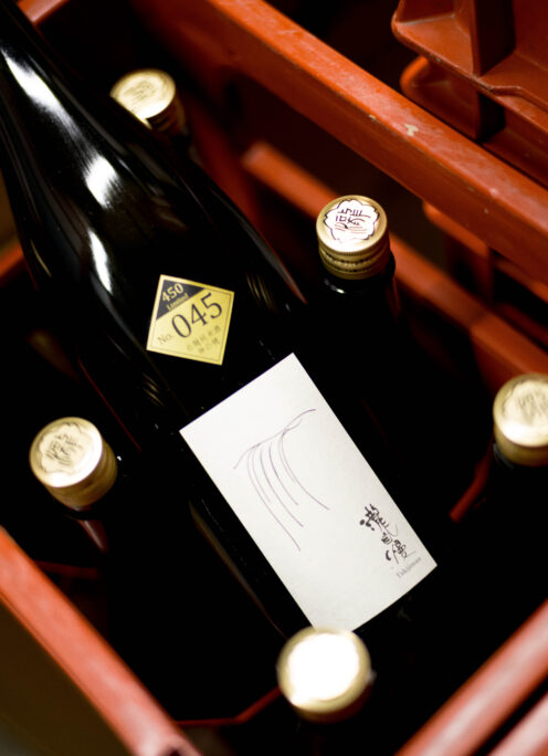 生産本数450本のみの龍哉さんの未来への取り組みを是非に 「瀧自慢  TAKIZIMAN  白麹純米酒 ＜神の穂  KAMINOHO  精米80％  80％POLISHING＞ 」