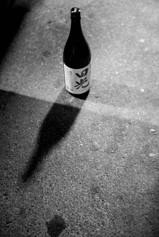 田光　早春　TABIKA　SOUSHIYUNトミヤオリジナル　 富屋オリジナル　早川酒造
タビカ　たびか　ソウシュン　そうしゅん　ハヤカワシュゾウ　はやかわしゅうぞう
三重県三重郡菰野町小島468 袋搾り　手造り　拘り　特約流通　純米大吟醸　山田錦　
雄町　神の穂　出羽燦々　名古屋唯一　正規特約店　早川俊人　杜氏　全量袋搾り　
専務取締役　鈴鹿山脈 今朝搾り　2022　名古屋田光ジャック　期待の蔵元　雄町サミット2022優等賞受賞　エトボトル　干支ボトル　プリント瓶　720ｍｌ展開作品
名古屋から全国へ 株式会社富屋酒店　トミヤサケテン　とみやさけてん 
TOMIYA　SAKETEN　NAGOYA　愛知県名古屋市瑞穂区上坂町1-41-2 tomiya-saketen.com　特約店　特約流通　地酒　ワイン　専門店　 社長　代表　上田豊二
マニア　おたく　ライカM11　ズミルックス50　レンズ　堀田駅　熱田神宮駅
名古屋高速　堀田出口すぐ　牛巻交差点すぐ　レトロ街並み　瓦屋根　きき酒師
焼酎アドバイザー　シャンパーニュシュヴァリエ【Tomiya   SpecialSpecialSpecial  Model】田光　特別純米酒　＜雄町＞　今朝搾り　無濾過生酒　2023」ご予約開始いたします。全国唯一。富屋酒店×早川酒造が生み出す、超絶本気ライブな作品。　画像はイメージ。早川さんが心から惚れ込む、田光が生まれたキッカケとなった「雄町米」を全量使用し、60％精米。丁寧な醸し。夜中から渾身の袋搾り。搾りあがった液体を瓶詰めし、早朝私自身がお蔵に伺い名古屋へ輸送。当日、ご予約いただきました飲食店様に営業前までに当店スタッフより全量お届け。その日に搾ったお酒を。その日の夜皆様のもとへ。「名古屋・田光ジャック　2023」。今年も開催です。最高のライブ感を皆様のもとへ。最高の夜を分かちあいましょう。発売は4月下旬予定。上槽日決まり次第告知いたします。ご予約は、ご来店、お電話、メールにて承ります。皆様からの素敵な素敵なご予約お待ちしております。
柔らTABIKA SPECIAL JUNMAI HATTANNISHIKI NAMASAKE 【TOMIYA SPECIAL SPECIAL SPECIAL MODEⅬ】 2023　チャーミングな旨味がくせになる。「田光　TABIKA　＜夏のブーリュ　BOURRU＞　2023」TABIKA  SPECIAL JUNMAI  HATTANNISHIKI NAMASAKE  【TOMIYA SPECIAL SPECIAL SPECIAL MODEⅬ】 2023　真夏の暑さを癒す瑞々しい清涼感溢れるCUTEな作品。「田光　TABIKA　＜Malic  acid＞　2023」りんご酸のキュートな味わいが酷暑の日々を癒す。「田光　＜Malic  Acid   マリック・アシッド＞　2023」
優しく。豊かに。秋の夜長の癒しの純米。「田光　TABIKA　槽搾り　＜豊穣　HÔJÔ＞　2023」氷温生熟成による枯れ感が温度変化の魅力を魅せてくれる。【TOMIYA SPECIAL】「田光　TABIKA　純米吟醸　＜出羽燦々　DEWASANSAN＞　無濾過氷温生熟成」（株）富屋酒店 かぶしきがいしゃ とみやさけてん カブシキガイシャ　トミヤサケテン TOMIYA SAKETEN 　愛知県名古屋市瑞穂区上坂町1-41-2　地酒屋　豊盃　HOUHAI ほうはい　ホーハイ　三浦酒造  MIURASHUZO日高見　ひたかみ　ヒタカミ HITAKAMI  平孝酒造　HIRAKOSHUZO 天の戸 アマノト　あまのと　AMANOTO　浅舞酒造 ASAMAISHUZO　飛露喜 HIROKISHUZOHONTEN　廣木酒造本店　HIROK　大那 DAINA　ダイナ　だいな　菊の里酒造　KIKUNOSATOSHUZO　旭興　KYOKUKO　きょくこう　キョクコウ　渡邉酒造　WATANABESHUZO　仙禽 SENKIN　せんきん　センキン（株）せんきん SENKIN鶴齢　カクレイ　かくれい KAKUREI　青木酒造　AOKISHUZO謙信 ケンシン　けんしん KENSHIN池田屋酒造 IKEDAYASHUZO 白岳仙 HAKUGAKUSEN　ハクガクセン　はくがくせん　安本酒造 YASUMOTOSHUZO 群馬泉 グンマイズミ　ぐんまいずみ 島岡酒造 SHIMAOKASHUZO  喜久醉 きくよい キクヨイKIKUYOI 青島酒造 AOSHIMASHUZO 長珍 ちょうちん　チョウチン長珍酒造CHOCHINSHUZO　みねたからみりん　峯寳 味醂　一子相伝 ミネタカラ　いっしそうでん　イッシソウデン　小笠原味醂 OGASAWARA MIRIN

瀧自慢　たきじまん　タキジマン　瀧自慢酒造　TAKIZIMANSHUZO　田光　TABIKA 早川酒造  HAYAKAWASHUZO　作　ZAKU ざく ザク 清水清三郎商店 SHIMIZUSEIZABUROSHOTEN  篠峯　櫛羅　しのみね　シノミネ　くじら　クジラ　千代酒造　CHIYOSHUZO　雑賀　さいか　サイカ　九重雑賀  KOKONOESAIKA　紀土　鶴梅　無量山　きっど　キッド　KID 　ツルウメ　つるうめ　TURUUME　ムリョウザン　むりょうざん　MURYOZAN　平和酒造　HEIWASHUZO　蒼空　そうくう　ソウクウ　SÔKÛ　藤岡酒造　HUJIOKASHUZO 　宝剣　HOUKEN  宝剣酒造　ほうけんしゅぞう　ホウケンシュゾウ　HOKENSHUZO　清酒竹鶴　小笹屋竹鶴　せいしゅたけつる　セイシュタケツル　おささやたけつる　オササヤタケツル　竹鶴酒造　TAKETURUSHUZO
石鎚　いしづち　イシヅチ　石鎚酒造　ISHIDUCHISHUZO　土佐しらぎく　とさしらぎく　トサシラギク　仙頭酒造場　せんとうしゅぞうじょう　SENDOSHUZOZYO　アルガブランカ　ARUGABURANKA勝沼醸造　KATUNUMAJÔZÔ　ドメーヌソガ　ソガ・ペール・エ・フィス SOGA PELE ET FIS　オブセワイナリー　OBUSEWINERY　ドメーヌタカヒコ　DOMAINE TAKAHIKO　クリサワブラン　KURISAWA BLANC　ナカザワワイナリー　NAKAZAWA WINERY　さつま寿　SATUMA KOTOBUKI 　尾込商店 OGOME SHOTEN  蔵の師魂 KURANOSHIKON  小正醸造　KOMASA ＪÔＺÔ　天狗櫻 TENGUSAKURA  白石酒蔵　SHIRAISHISHUZO  しま千両 SHIMASENRYO　高崎酒蔵  TAKASAKISHUZO  杜氏潤平　TOJIJUNPEI  小玉醸造  KODAMAJOZO  赤鹿毛　青鹿毛  AKAKAGE   AOKAGE　柳田酒蔵  YANAGIDASHUZO　舞香　MAIKA　泰明　TAIMEI　藤居醸造　HUZIIJÔＺÔ　池の露　特酎天草　IKENOTUYU  TOKUCHU  AMAKUSA　壱乃醸　飛乃流　朝日　ICHINOJO  HINORYU　ASAHI　朝日酒造　ASAHISHUZO　龍宮　RYUGU 富田酒造場　TOMITASHUZOJO　鳥飼 TORIKAI　鳥飼酒造　TORIKAISHUZO　極楽 GOIKURAKU　林酒造場 HAYASHISHUZOJO　屋久の島大自然林　酔麦香　YAKUNOSHIMA DAISHIZENRIN SUIBASKUKA　本坊酒造　HONBOSHUZO
金峰　金峰荒蘆過  KINPO　KINPOARAROKA　宇都酒造　UTOSHUZO　北谷長老　CHYATANCHÔＲÔ　北谷酒造　CHYATANSHUZO　山原くいな　YAMBARUKUINA　やんばる酒造　YAMBARUSHUZO　2024年春オープン予定 いいねタウン瑞穂 iiNE マルシェ内　グランクレア瑞穂 いいねタウン瑞穂  愛知県名古屋市瑞穂区宝田町四丁目2番、3番2　春敲町三丁目23番1（地番） 魚太郎　UOTARO MIZUHO うおたろう　ウオタロウ　なごやみずほてん　ナゴヤミズホテン　 名古屋瑞穂店  車で1分　徒歩5分　丸明 瑞穂店  MARUAKI MIZUHO　マルアキ ミズホテン　まるあき みずほてん　 徒歩10分　車3分　焼肉 美奈登  ヤキニクミナト　やきにくみなと YAKINIKU MINATO 車で2分　徒歩10分  どての品川　DOTENO SHINAGAWA　ドテノシナガワ　どてのしながわ　車で30秒　徒歩1分昇福亭　SHOHUKUTEI しょうふくてい　ショウフクテイ 街中華　マニア　大盛り　個性派  車で5分　徒歩15分  名店 近くにたくさんあり　堀田バンザイ　牛巻バンザイ　名古屋のへそ
神の穂の優しさと美しさを見事に表現 今期の田光も目が離せない 「田光  TABIKA  純米吟醸  ＜初しぼり FIRST SQUEEZE＞ 神の穂  R5BY」2024BY全国新酒鑑評会金賞受賞酒の＜金ラベル＞自社酵母の究極の食中酒を目指した＜紺ラベル＞「田光  TABIKA  純米大吟醸 ＜金ラベル GOLD LABEL＞」＆「田光  TABIKA  純米大吟醸   ＜紺ラベル  NAVY  LABEL＞」