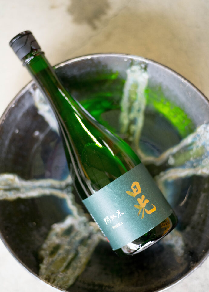 田光　早春　TABIKA　SOUSHIYUNトミヤオリジナル　 富屋オリジナル　早川酒造
タビカ　たびか　ソウシュン　そうしゅん　ハヤカワシュゾウ　はやかわしゅうぞう
三重県三重郡菰野町小島468 袋搾り　手造り　拘り　特約流通　純米大吟醸　山田錦　
雄町　神の穂　出羽燦々　名古屋唯一　正規特約店　早川俊人　杜氏　全量袋搾り　
専務取締役　鈴鹿山脈 今朝搾り　2022　名古屋田光ジャック　期待の蔵元　雄町サミット2022優等賞受賞　エトボトル　干支ボトル　プリント瓶　720ｍｌ展開作品
名古屋から全国へ 株式会社富屋酒店　トミヤサケテン　とみやさけてん 
TOMIYA　SAKETEN　NAGOYA　愛知県名古屋市瑞穂区上坂町1-41-2 tomiya-saketen.com　特約店　特約流通　地酒　ワイン　専門店　 社長　代表　上田豊二
マニア　おたく　ライカM11　ズミルックス50　レンズ　堀田駅　熱田神宮駅
名古屋高速　堀田出口すぐ　牛巻交差点すぐ　レトロ街並み　瓦屋根　きき酒師
焼酎アドバイザー　シャンパーニュシュヴァリエ【Tomiya   SpecialSpecialSpecial  Model】田光　特別純米酒　＜雄町＞　今朝搾り　無濾過生酒　2023」ご予約開始いたします。全国唯一。富屋酒店×早川酒造が生み出す、超絶本気ライブな作品。　画像はイメージ。早川さんが心から惚れ込む、田光が生まれたキッカケとなった「雄町米」を全量使用し、60％精米。丁寧な醸し。夜中から渾身の袋搾り。搾りあがった液体を瓶詰めし、早朝私自身がお蔵に伺い名古屋へ輸送。当日、ご予約いただきました飲食店様に営業前までに当店スタッフより全量お届け。その日に搾ったお酒を。その日の夜皆様のもとへ。「名古屋・田光ジャック　2023」。今年も開催です。最高のライブ感を皆様のもとへ。最高の夜を分かちあいましょう。発売は4月下旬予定。上槽日決まり次第告知いたします。ご予約は、ご来店、お電話、メールにて承ります。皆様からの素敵な素敵なご予約お待ちしております。
柔らTABIKA SPECIAL JUNMAI HATTANNISHIKI NAMASAKE 【TOMIYA SPECIAL SPECIAL SPECIAL MODEⅬ】 2023　チャーミングな旨味がくせになる。「田光　TABIKA　＜夏のブーリュ　BOURRU＞　2023」TABIKA  SPECIAL JUNMAI  HATTANNISHIKI NAMASAKE  【TOMIYA SPECIAL SPECIAL SPECIAL MODEⅬ】 2023　真夏の暑さを癒す瑞々しい清涼感溢れるCUTEな作品。「田光　TABIKA　＜Malic  acid＞　2023」りんご酸のキュートな味わいが酷暑の日々を癒す。「田光　＜Malic  Acid   マリック・アシッド＞　2023」
優しく。豊かに。秋の夜長の癒しの純米。「田光　TABIKA　槽搾り　＜豊穣　HÔJÔ＞　2023」氷温生熟成による枯れ感が温度変化の魅力を魅せてくれる。【TOMIYA SPECIAL】「田光　TABIKA　純米吟醸　＜出羽燦々　DEWASANSAN＞　無濾過氷温生熟成」（株）富屋酒店 かぶしきがいしゃ とみやさけてん カブシキガイシャ　トミヤサケテン TOMIYA SAKETEN 　愛知県名古屋市瑞穂区上坂町1-41-2　地酒屋　豊盃　HOUHAI ほうはい　ホーハイ　三浦酒造  MIURASHUZO日高見　ひたかみ　ヒタカミ HITAKAMI  平孝酒造　HIRAKOSHUZO 天の戸 アマノト　あまのと　AMANOTO　浅舞酒造 ASAMAISHUZO　飛露喜 HIROKISHUZOHONTEN　廣木酒造本店　HIROK　大那 DAINA　ダイナ　だいな　菊の里酒造　KIKUNOSATOSHUZO　旭興　KYOKUKO　きょくこう　キョクコウ　渡邉酒造　WATANABESHUZO　仙禽 SENKIN　せんきん　センキン（株）せんきん SENKIN鶴齢　カクレイ　かくれい KAKUREI　青木酒造　AOKISHUZO謙信 ケンシン　けんしん KENSHIN池田屋酒造 IKEDAYASHUZO 白岳仙 HAKUGAKUSEN　ハクガクセン　はくがくせん　安本酒造 YASUMOTOSHUZO 群馬泉 グンマイズミ　ぐんまいずみ 島岡酒造 SHIMAOKASHUZO  喜久醉 きくよい キクヨイKIKUYOI 青島酒造 AOSHIMASHUZO 長珍 ちょうちん　チョウチン長珍酒造CHOCHINSHUZO　みねたからみりん　峯寳 味醂　一子相伝 ミネタカラ　いっしそうでん　イッシソウデン　小笠原味醂 OGASAWARA MIRIN

瀧自慢　たきじまん　タキジマン　瀧自慢酒造　TAKIZIMANSHUZO　田光　TABIKA 早川酒造  HAYAKAWASHUZO　作　ZAKU ざく ザク 清水清三郎商店 SHIMIZUSEIZABUROSHOTEN  篠峯　櫛羅　しのみね　シノミネ　くじら　クジラ　千代酒造　CHIYOSHUZO　雑賀　さいか　サイカ　九重雑賀  KOKONOESAIKA　紀土　鶴梅　無量山　きっど　キッド　KID 　ツルウメ　つるうめ　TURUUME　ムリョウザン　むりょうざん　MURYOZAN　平和酒造　HEIWASHUZO　蒼空　そうくう　ソウクウ　SÔKÛ　藤岡酒造　HUJIOKASHUZO 　宝剣　HOUKEN  宝剣酒造　ほうけんしゅぞう　ホウケンシュゾウ　HOKENSHUZO　清酒竹鶴　小笹屋竹鶴　せいしゅたけつる　セイシュタケツル　おささやたけつる　オササヤタケツル　竹鶴酒造　TAKETURUSHUZO
石鎚　いしづち　イシヅチ　石鎚酒造　ISHIDUCHISHUZO　土佐しらぎく　とさしらぎく　トサシラギク　仙頭酒造場　せんとうしゅぞうじょう　SENDOSHUZOZYO　アルガブランカ　ARUGABURANKA勝沼醸造　KATUNUMAJÔZÔ　ドメーヌソガ　ソガ・ペール・エ・フィス SOGA PELE ET FIS　オブセワイナリー　OBUSEWINERY　ドメーヌタカヒコ　DOMAINE TAKAHIKO　クリサワブラン　KURISAWA BLANC　ナカザワワイナリー　NAKAZAWA WINERY　さつま寿　SATUMA KOTOBUKI 　尾込商店 OGOME SHOTEN  蔵の師魂 KURANOSHIKON  小正醸造　KOMASA ＪÔＺÔ　天狗櫻 TENGUSAKURA  白石酒蔵　SHIRAISHISHUZO  しま千両 SHIMASENRYO　高崎酒蔵  TAKASAKISHUZO  杜氏潤平　TOJIJUNPEI  小玉醸造  KODAMAJOZO  赤鹿毛　青鹿毛  AKAKAGE   AOKAGE　柳田酒蔵  YANAGIDASHUZO　舞香　MAIKA　泰明　TAIMEI　藤居醸造　HUZIIJÔＺÔ　池の露　特酎天草　IKENOTUYU  TOKUCHU  AMAKUSA　壱乃醸　飛乃流　朝日　ICHINOJO  HINORYU　ASAHI　朝日酒造　ASAHISHUZO　龍宮　RYUGU 富田酒造場　TOMITASHUZOJO　鳥飼 TORIKAI　鳥飼酒造　TORIKAISHUZO　極楽 GOIKURAKU　林酒造場 HAYASHISHUZOJO　屋久の島大自然林　酔麦香　YAKUNOSHIMA DAISHIZENRIN SUIBASKUKA　本坊酒造　HONBOSHUZO
金峰　金峰荒蘆過  KINPO　KINPOARAROKA　宇都酒造　UTOSHUZO　北谷長老　CHYATANCHÔＲÔ　北谷酒造　CHYATANSHUZO　山原くいな　YAMBARUKUINA　やんばる酒造　YAMBARUSHUZO　2024年春オープン予定 いいねタウン瑞穂 iiNE マルシェ内　グランクレア瑞穂 いいねタウン瑞穂  愛知県名古屋市瑞穂区宝田町四丁目2番、3番2　春敲町三丁目23番1（地番） 魚太郎　UOTARO MIZUHO うおたろう　ウオタロウ　なごやみずほてん　ナゴヤミズホテン　 名古屋瑞穂店  車で1分　徒歩5分　丸明 瑞穂店  MARUAKI MIZUHO　マルアキ ミズホテン　まるあき みずほてん　 徒歩10分　車3分　焼肉 美奈登  ヤキニクミナト　やきにくみなと YAKINIKU MINATO 車で2分　徒歩10分  どての品川　DOTENO SHINAGAWA　ドテノシナガワ　どてのしながわ　車で30秒　徒歩1分昇福亭　SHOHUKUTEI しょうふくてい　ショウフクテイ 街中華　マニア　大盛り　個性派  車で5分　徒歩15分  名店 近くにたくさんあり　堀田バンザイ　牛巻バンザイ　名古屋のへそ
神の穂の優しさと美しさを見事に表現 今期の田光も目が離せない 「田光  TABIKA  純米吟醸  ＜初しぼり FIRST SQUEEZE＞ 神の穂  R5BY」2024BY全国新酒鑑評会賞入賞酒の「＜田光  TABIKA 純米大吟醸  金ラベル GOLD LABEL＞ 」＆自社酵母の究極の食中酒を目指した「田光  TABIKA  純米大吟醸  ＜紺ラベル NAVY LABEL＞」＜午年＞の縁起を担ぐ駆け抜ける蹄鉄をデザインした干支ボトル「田光  TABIKA  特別純米  ＜午  HORSE＞ 干支ボトル 2026」【東海地区限定発売】地元で造られる伝説の酒米で新たな扉を開く「田光  TABIKA  ＜伊勢の三穂  関取米 SEKITORIMAI＞ 無濾過生酒 R7BY」