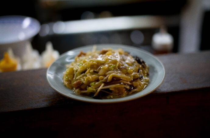 糸仙　京都府京都市上京区真盛町729-16　いとせん イトセン　ITOSEN KYOTO
（株）富屋酒店 かぶしきがいしゃ とみやさけてん カブシキガイシャ　トミヤサケテン TOMIYA SAKETEN 　愛知県名古屋市瑞穂区上坂町1-41-2　地酒屋　豊盃　HOUHAI ほうはい　ホーハイ　三浦酒造  MIURASHUZO日高見　ひたかみ　ヒタカミ HITAKAMI  平孝酒造　HIRAKOSHUZO 天の戸 アマノト　あまのと　AMANOTO　浅舞酒造ASAMAISHUZO　飛露喜 HIROKISHUZOHONTEN　廣木酒造本店　HIROK　大那 DAINA　ダイナ　だいな　菊の里酒造　KIKUNOSATOSHUZO　旭興　KYOKUKO　きょくこう　キョクコウ　渡邉酒造　WATANABESHUZO　仙禽 SENKIN　せんきん　センキン（株）せんきん SENKIN鶴齢　カクレイ　かくれい KAKUREI　青木酒造　AOKISHUZO謙信 ケンシン　けんしん KENSHIN池田屋酒造 IKEDAYASHUZO 白岳仙 HAKUGAKUSEN　ハクガクセン　はくがくせん　安本酒造 YASUMOTOSHUZO 群馬泉 グンマイズミ　ぐんまいずみ 島岡酒造 SHIMAOKASHUZO  喜久醉 きくよい キクヨイKIKUYOI 青島酒造 AOSHIMASHUZO 長珍 ちょうちん　チョウチン長珍酒造CHOCHINSHUZO　みねたからみりん　峯寳 味醂　一子相伝 ミネタカラ　いっしそうでん　イッシソウデン　小笠原味醂 OGASAWARA MIRIN

瀧自慢　たきじまん　タキジマン　瀧自慢酒造　TAKIZIMANSHUZO　田光　TABIKA 早川酒造  HAYAKAWASHUZO　作　ZAKU ざく ザク 清水清三郎商店 SHIMIZUSEIZABUROSHOTEN  篠峯　櫛羅　しのみね　シノミネ　くじら　クジラ　千代酒造　CHIYOSHUZO　雑賀　さいか　サイカ　九重雑賀  KOKONOESAIKA　紀土　鶴梅　無量山　きっど　キッド　KID 　ツルウメ　つるうめ　TURUUME　ムリョウザン　むりょうざん　MURYOZAN　平和酒造　HEIWASHUZO　蒼空　そうくう　ソウクウ　SÔKÛ　藤岡酒造　HUJIOKASHUZO 　宝剣　HOUKEN  宝剣酒造　ほうけんしゅぞう　ホウケンシュゾウ　HOKENSHUZO　清酒竹鶴　小笹屋竹鶴　せいしゅたけつる　セイシュタケツル　おささやたけつる　オササヤタケツル　竹鶴酒造　TAKETURUSHUZO
石鎚　いしづち　イシヅチ　石鎚酒造　ISHIDUCHISHUZO　土佐しらぎく　とさしらぎく　トサシラギク　仙頭酒造場　せんとうしゅぞうじょう　SENDOSHUZOZYO
　
 ブルゴーニュワイン　BOURGOGNE  ボルドーワイン　BORDEAUXカリフォルニアワイン CALIFORNIA  シャンパーニュ  SHAMPAGNEアルザスワイン ALSACE ドイツワイン WEIN GERMAN WINE 専門店　ライカM11　ズミルックス50　レンズ　代表　上田豊二　　きき酒師　焼酎アドバイザー　シャンパーニュシュヴァリエ　堀田駅より徒歩10分　熱田神宮駅より徒歩10分
市バス　牛巻より徒歩３分　地下鉄堀田駅より徒歩１５分　名古屋高速堀田出口より車で２分　牛巻交差点より徒歩５分　レトロ街並み　瓦屋根　裏道　大通りより二本入る　CLASSIC CARクラッシックカー CLASSIC BIKE　クラッシックバイク INTERIA　インテリア　　FASHION　ファッション　MUSIC　音楽　LOVE　SAKE SHOP　酒屋
センス　クリエイト　おたく　　MANIAマニア MOVIE　映画　CINEMA シネマ　2024年春オープン予定 いいねタウン瑞穂 iiNE マルシェ内　グランクレア瑞穂 いいねタウン瑞穂  愛知県名古屋市瑞穂区宝田町四丁目2番、3番2　春敲町三丁目23番1（地番） 魚太郎　UOTARO MIZUHO うおたろう　ウオタロウ　なごやみずほてん　ナゴヤミズホテン　 名古屋瑞穂店  車で1分　徒歩5分　丸明 瑞穂店  MARUAKI MIZUHO　マルアキ ミズホテン　まるあき みずほてん　 徒歩10分　車3分　焼肉 美奈登  ヤキニクミナト　やきにくみなと YAKINIKU MINATO 車で2分　徒歩10分  どての品川　DOTENO SHINAGAWA　ドテノシナガワ　どてのしながわ　車で30秒　徒歩1分昇福亭　SHOHUKUTEI しょうふくてい　ショウフクテイ 街中華　マニア　大盛り　個性派  車で5分　徒歩15分  名店 近くにたくさんあり　堀田バンザイ　牛巻バンザイ　名古屋のへそ


