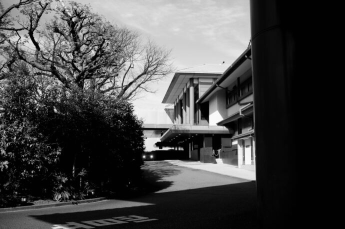 
CHASSAGNE-MONTRACHET（シャサーニュ・モンラッシェ）9 WINERY TAISTING（9生産者 試飲会）IN MEIJI KINENKAN（明治記念館）
株式会社 ラック・コーポレーション主催
参加生産者


PIEER-YVES COLIN-MOREY（ピエール－イヴ・コラン－モレ）
CAROLINE MOREY（カロリーヌ・モレ）
VINCENT E SOPHIE MOREY（ヴァンサン・エ・ソフィー・モレ）
MARC COLIN ET FILS（マルク・コラン・エ・セ・フィス）
JOSEPH COLIN（ジョゼフ・コラン）
BRUNO COLIN（ブリュノ・コラン）
PHILIPPE COLIN（フィリップ・コラン）
SIMON COLIN（シモン・コラン）
GUY AMIOT ET FILS（ギィ・アミヨ・エ・フィス）
（株）富屋酒店 かぶしきがいしゃ とみやさけてん カブシキガイシャ　トミヤサケテン TOMIYA SAKETEN 　愛知県名古屋市瑞穂区上坂町1-41-2　地酒屋　豊盃　HOUHAI ほうはい　ホーハイ　三浦酒造  MIURASHUZO日高見　ひたかみ　ヒタカミ HITAKAMI  平孝酒造　HIRAKOSHUZO 天の戸 アマノト　あまのと　AMANOTO　浅舞酒造ASAMAISHUZO　飛露喜 HIROKISHUZOHONTEN　廣木酒造本店　HIROK　大那 DAINA　ダイナ　だいな　菊の里酒造　KIKUNOSATOSHUZO　旭興　KYOKUKO　きょくこう　キョクコウ　渡邉酒造　WATANABESHUZO　仙禽 SENKIN　せんきん　センキン（株）せんきん SENKIN鶴齢　カクレイ　かくれい KAKUREI　青木酒造　AOKISHUZO謙信 ケンシン　けんしん KENSHIN池田屋酒造 IKEDAYASHUZO 白岳仙 HAKUGAKUSEN　ハクガクセン　はくがくせん　安本酒造 YASUMOTOSHUZO 群馬泉 グンマイズミ　ぐんまいずみ 島岡酒造 SHIMAOKASHUZO  喜久醉 きくよい キクヨイKIKUYOI 青島酒造 AOSHIMASHUZO 長珍 ちょうちん　チョウチン長珍酒造CHOCHINSHUZO　みねたからみりん　峯寳 味醂　一子相伝 ミネタカラ　いっしそうでん　イッシソウデン　小笠原味醂 OGASAWARA MIRIN

瀧自慢　たきじまん　タキジマン　瀧自慢酒造　TAKIZIMANSHUZO　田光　TABIKA 早川酒造  HAYAKAWASHUZO　作　ZAKU ざく ザク 清水清三郎商店 SHIMIZUSEIZABUROSHOTEN  篠峯　櫛羅　しのみね　シノミネ　くじら　クジラ　千代酒造　CHIYOSHUZO　雑賀　さいか　サイカ　九重雑賀  KOKONOESAIKA　紀土　鶴梅　無量山　きっど　キッド　KID 　ツルウメ　つるうめ　TURUUME　ムリョウザン　むりょうざん　MURYOZAN　平和酒造　HEIWASHUZO　蒼空　そうくう　ソウクウ　SÔKÛ　藤岡酒造　HUJIOKASHUZO 　宝剣　HOUKEN  宝剣酒造　ほうけんしゅぞう　ホウケンシュゾウ　HOKENSHUZO　清酒竹鶴　小笹屋竹鶴　せいしゅたけつる　セイシュタケツル　おささやたけつる　オササヤタケツル　竹鶴酒造　TAKETURUSHUZO
石鎚　いしづち　イシヅチ　石鎚酒造　ISHIDUCHISHUZO　土佐しらぎく　とさしらぎく　トサシラギク　仙頭酒造場　せんとうしゅぞうじょう　SENDOSHUZOZYO
　
 ブルゴーニュワイン　BOURGOGNE  ボルドーワイン　BORDEAUXカリフォルニアワイン CALIFORNIA  シャンパーニュ  SHAMPAGNEアルザスワイン ALSACE ドイツワイン WEIN GERMAN WINE 専門店　ライカM11　ズミルックス50　レンズ　代表　上田豊二　　きき酒師　焼酎アドバイザー　シャンパーニュシュヴァリエ　堀田駅より徒歩10分　熱田神宮駅より徒歩10分
市バス　牛巻より徒歩３分　地下鉄堀田駅より徒歩１５分　名古屋高速堀田出口より車で２分　牛巻交差点より徒歩５分　レトロ街並み　瓦屋根　裏道　大通りより二本入る　CLASSIC CARクラッシックカー CLASSIC BIKE　クラッシックバイク INTERIA　インテリア　　FASHION　ファッション　MUSIC　音楽　LOVE　SAKE SHOP　酒屋
センス　クリエイト　おたく　　MANIAマニア MOVIE　映画　CINEMA シネマ　2024年春オープン予定 いいねタウン瑞穂 iiNE マルシェ内　グランクレア瑞穂 いいねタウン瑞穂  愛知県名古屋市瑞穂区宝田町四丁目2番、3番2　春敲町三丁目23番1（地番） 魚太郎　UOTARO MIZUHO うおたろう　ウオタロウ　なごやみずほてん　ナゴヤミズホテン　 名古屋瑞穂店  車で1分　徒歩5分　丸明 瑞穂店  MARUAKI MIZUHO　マルアキ ミズホテン　まるあき みずほてん　 徒歩10分　車3分　焼肉 美奈登  ヤキニクミナト　やきにくみなと YAKINIKU MINATO 車で2分　徒歩10分  どての品川　DOTENO SHINAGAWA　ドテノシナガワ　どてのしながわ　車で30秒　徒歩1分昇福亭　SHOHUKUTEI しょうふくてい　ショウフクテイ 街中華　マニア　大盛り　個性派  車で5分　徒歩15分  名店 近くにたくさんあり　堀田バンザイ　牛巻バンザイ　名古屋のへそ


