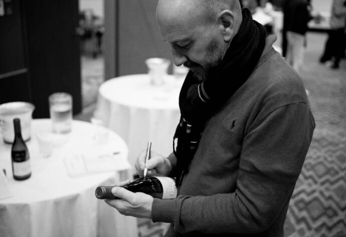 PASCAL CLÉMENT BOURGOGNE FRANCE パスカル・クレマン ぱすかる・くれまん フランス ブルゴーニュワイン  試飲会 メルキュレーホテル名古屋 NOUVELLSERECTION 株式会社 ヌーヴェルセレクション 
コシュ・デュリにて修行 ACブルゴーニュからコルトインシャルル・マーニュまでフルラインナップテイスティング
（株）富屋酒店 かぶしきがいしゃ とみやさけてん カブシキガイシャ　トミヤサケテン TOMIYA SAKETEN 　愛知県名古屋市瑞穂区上坂町1-41-2　地酒屋　豊盃　HOUHAI ほうはい　ホーハイ　三浦酒造  MIURASHUZO日高見　ひたかみ　ヒタカミ HITAKAMI  平孝酒造　HIRAKOSHUZO 天の戸 アマノト　あまのと　AMANOTO　浅舞酒造ASAMAISHUZO　飛露喜 HIROKISHUZOHONTEN　廣木酒造本店　HIROK　大那 DAINA　ダイナ　だいな　菊の里酒造　KIKUNOSATOSHUZO　旭興　KYOKUKO　きょくこう　キョクコウ　渡邉酒造　WATANABESHUZO　仙禽 SENKIN　せんきん　センキン（株）せんきん SENKIN鶴齢　カクレイ　かくれい KAKUREI　青木酒造　AOKISHUZO謙信 ケンシン　けんしん KENSHIN池田屋酒造 IKEDAYASHUZO 白岳仙 HAKUGAKUSEN　ハクガクセン　はくがくせん　安本酒造 YASUMOTOSHUZO 群馬泉 グンマイズミ　ぐんまいずみ 島岡酒造 SHIMAOKASHUZO  喜久醉 きくよい キクヨイKIKUYOI 青島酒造 AOSHIMASHUZO 長珍 ちょうちん　チョウチン長珍酒造CHOCHINSHUZO　みねたからみりん　峯寳 味醂　一子相伝 ミネタカラ　いっしそうでん　イッシソウデン　小笠原味醂 OGASAWARA MIRIN

瀧自慢　たきじまん　タキジマン　瀧自慢酒造　TAKIZIMANSHUZO　田光　TABIKA 早川酒造  HAYAKAWASHUZO　作　ZAKU ざく ザク 清水清三郎商店 SHIMIZUSEIZABUROSHOTEN  篠峯　櫛羅　しのみね　シノミネ　くじら　クジラ　千代酒造　CHIYOSHUZO　雑賀　さいか　サイカ　九重雑賀  KOKONOESAIKA　紀土　鶴梅　無量山　きっど　キッド　KID 　ツルウメ　つるうめ　TURUUME　ムリョウザン　むりょうざん　MURYOZAN　平和酒造　HEIWASHUZO　蒼空　そうくう　ソウクウ　SÔKÛ　藤岡酒造　HUJIOKASHUZO 　宝剣　HOUKEN  宝剣酒造　ほうけんしゅぞう　ホウケンシュゾウ　HOKENSHUZO　清酒竹鶴　小笹屋竹鶴　せいしゅたけつる　セイシュタケツル　おささやたけつる　オササヤタケツル　竹鶴酒造　TAKETURUSHUZO
石鎚　いしづち　イシヅチ　石鎚酒造　ISHIDUCHISHUZO　土佐しらぎく　とさしらぎく　トサシラギク　仙頭酒造場　せんとうしゅぞうじょう　SENDOSHUZOZYO
　
 ブルゴーニュワイン　BOURGOGNE  ボルドーワイン　BORDEAUXカリフォルニアワイン CALIFORNIA  シャンパーニュ  SHAMPAGNEアルザスワイン ALSACE ドイツワイン WEIN GERMAN WINE 専門店　ライカM11　ズミルックス50　レンズ　代表　上田豊二　　きき酒師　焼酎アドバイザー　シャンパーニュシュヴァリエ　堀田駅より徒歩10分　熱田神宮駅より徒歩10分
市バス　牛巻より徒歩３分　地下鉄堀田駅より徒歩１５分　名古屋高速堀田出口より車で２分　牛巻交差点より徒歩５分　レトロ街並み　瓦屋根　裏道　大通りより二本入る　CLASSIC CARクラッシックカー CLASSIC BIKE　クラッシックバイク INTERIA　インテリア　　FASHION　ファッション　MUSIC　音楽　LOVE　SAKE SHOP　酒屋
センス　クリエイト　おたく　　MANIAマニア MOVIE　映画　CINEMA シネマ　2024年春オープン予定 いいねタウン瑞穂 iiNE マルシェ内　グランクレア瑞穂 いいねタウン瑞穂  愛知県名古屋市瑞穂区宝田町四丁目2番、3番2　春敲町三丁目23番1（地番） 魚太郎　UOTARO MIZUHO うおたろう　ウオタロウ　なごやみずほてん　ナゴヤミズホテン　 名古屋瑞穂店  車で1分　徒歩5分　丸明 瑞穂店  MARUAKI MIZUHO　マルアキ ミズホテン　まるあき みずほてん　 徒歩10分　車3分　焼肉 美奈登  ヤキニクミナト　やきにくみなと YAKINIKU MINATO 車で2分　徒歩10分  どての品川　DOTENO SHINAGAWA　ドテノシナガワ　どてのしながわ　車で30秒　徒歩1分昇福亭　SHOHUKUTEI しょうふくてい　ショウフクテイ 街中華　マニア　大盛り　個性派  車で5分　徒歩15分  名店 近くにたくさんあり　堀田バンザイ　牛巻バンザイ　名古屋のへそ


