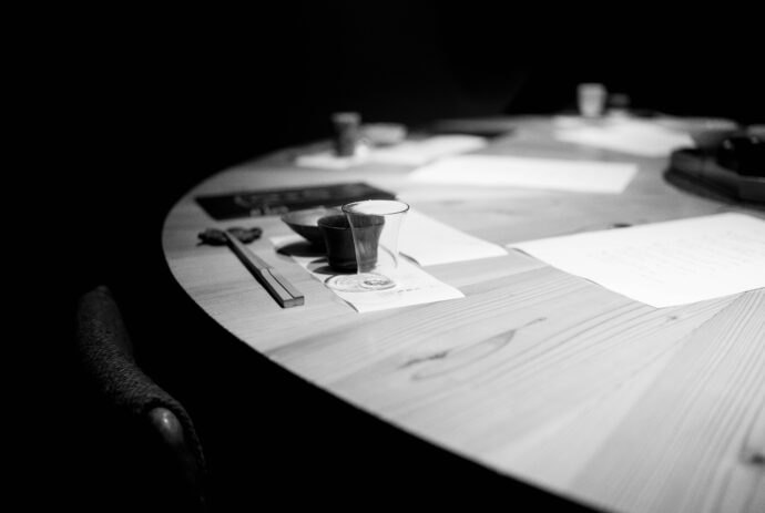 日本酒と旬菜 那古野 けのひ にほんしゅとしゅんさい なごの けのひ ニホンシュトシュンサイ ナゴノ ケノヒ NIHONSHYU TO SYUNSAI NAGONO KENOHI 愛知県名古屋市西区那古野1-17-17　国際センター 2026年3月7日（土） 「カラクチの日本酒」の会 
（株）富屋酒店 かぶしきがいしゃ とみやさけてん カブシキガイシャ　トミヤサケテン TOMIYA SAKETEN 　愛知県名古屋市瑞穂区上坂町1-41-2　地酒屋　豊盃　HOUHAI ほうはい　ホーハイ　三浦酒造  MIURASHUZO日高見　ひたかみ　ヒタカミ HITAKAMI  平孝酒造　HIRAKOSHUZO 天の戸 アマノト　あまのと　AMANOTO　浅舞酒造ASAMAISHUZO　飛露喜 HIROKISHUZOHONTEN　廣木酒造本店　HIROK　大那 DAINA　ダイナ　だいな　菊の里酒造　KIKUNOSATOSHUZO　旭興　KYOKUKO　きょくこう　キョクコウ　渡邉酒造　WATANABESHUZO　仙禽 SENKIN　せんきん　センキン（株）せんきん SENKIN鶴齢　カクレイ　かくれい KAKUREI　青木酒造　AOKISHUZO謙信 ケンシン　けんしん KENSHIN池田屋酒造 IKEDAYASHUZO 白岳仙 HAKUGAKUSEN　ハクガクセン　はくがくせん　安本酒造 YASUMOTOSHUZO 群馬泉 グンマイズミ　ぐんまいずみ 島岡酒造 SHIMAOKASHUZO  喜久醉 きくよい キクヨイKIKUYOI 青島酒造 AOSHIMASHUZO 長珍 ちょうちん　チョウチン長珍酒造CHOCHINSHUZO　みねたからみりん　峯寳 味醂　一子相伝 ミネタカラ　いっしそうでん　イッシソウデン　小笠原味醂 OGASAWARA MIRIN

瀧自慢　たきじまん　タキジマン　瀧自慢酒造　TAKIZIMANSHUZO　田光　TABIKA 早川酒造  HAYAKAWASHUZO　作　ZAKU ざく ザク 清水清三郎商店 SHIMIZUSEIZABUROSHOTEN  篠峯　櫛羅　しのみね　シノミネ　くじら　クジラ　千代酒造　CHIYOSHUZO　雑賀　さいか　サイカ　九重雑賀  KOKONOESAIKA　紀土　鶴梅　無量山　きっど　キッド　KID 　ツルウメ　つるうめ　TURUUME　ムリョウザン　むりょうざん　MURYOZAN　平和酒造　HEIWASHUZO　蒼空　そうくう　ソウクウ　SÔKÛ　藤岡酒造　HUJIOKASHUZO 　宝剣　HOUKEN  宝剣酒造　ほうけんしゅぞう　ホウケンシュゾウ　HOKENSHUZO　清酒竹鶴　小笹屋竹鶴　せいしゅたけつる　セイシュタケツル　おささやたけつる　オササヤタケツル　竹鶴酒造　TAKETURUSHUZO
石鎚　いしづち　イシヅチ　石鎚酒造　ISHIDUCHISHUZO　土佐しらぎく　とさしらぎく　トサシラギク　仙頭酒造場　せんとうしゅぞうじょう　SENDOSHUZOZYO
　
 ブルゴーニュワイン　BOURGOGNE  ボルドーワイン　BORDEAUXカリフォルニアワイン CALIFORNIA  シャンパーニュ  SHAMPAGNEアルザスワイン ALSACE ドイツワイン WEIN GERMAN WINE 専門店　ライカM11　ズミルックス50　レンズ　代表　上田豊二　　きき酒師　焼酎アドバイザー　シャンパーニュシュヴァリエ　堀田駅より徒歩10分　熱田神宮駅より徒歩10分
市バス　牛巻より徒歩３分　地下鉄堀田駅より徒歩１５分　名古屋高速堀田出口より車で２分　牛巻交差点より徒歩５分　レトロ街並み　瓦屋根　裏道　大通りより二本入る　CLASSIC CARクラッシックカー CLASSIC BIKE　クラッシックバイク INTERIA　インテリア　　FASHION　ファッション　MUSIC　音楽　LOVE　SAKE SHOP　酒屋
センス　クリエイト　おたく　　MANIAマニア MOVIE　映画　CINEMA シネマ　2024年春オープン予定 いいねタウン瑞穂 iiNE マルシェ内　グランクレア瑞穂 いいねタウン瑞穂  愛知県名古屋市瑞穂区宝田町四丁目2番、3番2　春敲町三丁目23番1（地番） 魚太郎　UOTARO MIZUHO うおたろう　ウオタロウ　なごやみずほてん　ナゴヤミズホテン　 名古屋瑞穂店  車で1分　徒歩5分　丸明 瑞穂店  MARUAKI MIZUHO　マルアキ ミズホテン　まるあき みずほてん　 徒歩10分　車3分　焼肉 美奈登  ヤキニクミナト　やきにくみなと YAKINIKU MINATO 車で2分　徒歩10分  どての品川　DOTENO SHINAGAWA　ドテノシナガワ　どてのしながわ　車で30秒　徒歩1分昇福亭　SHOHUKUTEI しょうふくてい　ショウフクテイ 街中華　マニア　大盛り　個性派  車で5分　徒歩15分  名店 近くにたくさんあり　堀田バンザイ　牛巻バンザイ　名古屋のへそ


