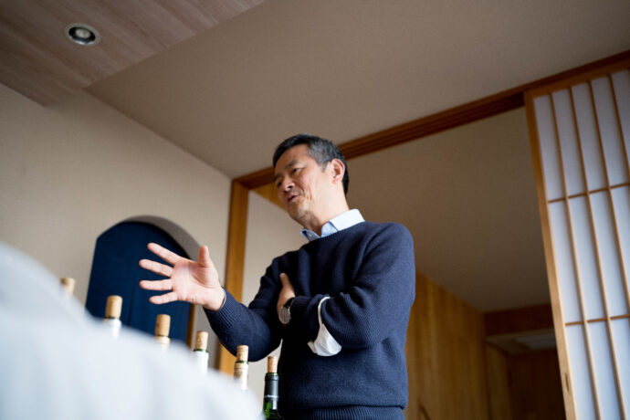 REACH OUT 株式会社 リーチアウト カブシキガイシャ りーちあうと かぶしきがいしゃ 代表取締役 島田貴紀 ボルドーワイン専門輸入元  （株）富屋酒店 かぶしきがいしゃ とみやさけてん カブシキガイシャ　トミヤサケテン TOMIYA SAKETEN 　愛知県名古屋市瑞穂区上坂町1-41-2　地酒屋　豊盃　HOUHAI ほうはい　ホーハイ　三浦酒造  MIURASHUZO日高見　ひたかみ　ヒタカミ HITAKAMI  平孝酒造　HIRAKOSHUZO 天の戸 アマノト　あまのと　AMANOTO　浅舞酒造ASAMAISHUZO　飛露喜 HIROKISHUZOHONTEN　廣木酒造本店　HIROK　大那 DAINA　ダイナ　だいな　菊の里酒造　KIKUNOSATOSHUZO　旭興　KYOKUKO　きょくこう　キョクコウ　渡邉酒造　WATANABESHUZO　仙禽 SENKIN　せんきん　センキン（株）せんきん SENKIN鶴齢　カクレイ　かくれい KAKUREI　青木酒造　AOKISHUZO謙信 ケンシン　けんしん KENSHIN池田屋酒造 IKEDAYASHUZO 白岳仙 HAKUGAKUSEN　ハクガクセン　はくがくせん　安本酒造 YASUMOTOSHUZO 群馬泉 グンマイズミ　ぐんまいずみ 島岡酒造 SHIMAOKASHUZO  喜久醉 きくよい キクヨイKIKUYOI 青島酒造 AOSHIMASHUZO 長珍 ちょうちん　チョウチン長珍酒造CHOCHINSHUZO　みねたからみりん　峯寳 味醂　一子相伝 ミネタカラ　いっしそうでん　イッシソウデン　小笠原味醂 OGASAWARA MIRIN

瀧自慢　たきじまん　タキジマン　瀧自慢酒造　TAKIZIMANSHUZO　田光　TABIKA 早川酒造  HAYAKAWASHUZO　作　ZAKU ざく ザク 清水清三郎商店 SHIMIZUSEIZABUROSHOTEN  篠峯　櫛羅　しのみね　シノミネ　くじら　クジラ　千代酒造　CHIYOSHUZO　雑賀　さいか　サイカ　九重雑賀  KOKONOESAIKA　紀土　鶴梅　無量山　きっど　キッド　KID 　ツルウメ　つるうめ　TURUUME　ムリョウザン　むりょうざん　MURYOZAN　平和酒造　HEIWASHUZO　蒼空　そうくう　ソウクウ　SÔKÛ　藤岡酒造　HUJIOKASHUZO 　宝剣　HOUKEN  宝剣酒造　ほうけんしゅぞう　ホウケンシュゾウ　HOKENSHUZO　清酒竹鶴　小笹屋竹鶴　せいしゅたけつる　セイシュタケツル　おささやたけつる　オササヤタケツル　竹鶴酒造　TAKETURUSHUZO
石鎚　いしづち　イシヅチ　石鎚酒造　ISHIDUCHISHUZO　土佐しらぎく　とさしらぎく　トサシラギク　仙頭酒造場　せんとうしゅぞうじょう　SENDOSHUZOZYO
　
 ブルゴーニュワイン　BOURGOGNE  ボルドーワイン　BORDEAUXカリフォルニアワイン CALIFORNIA  シャンパーニュ  SHAMPAGNEアルザスワイン ALSACE ドイツワイン WEIN GERMAN WINE 専門店　ライカM11　ズミルックス50　レンズ　代表　上田豊二　　きき酒師　焼酎アドバイザー　シャンパーニュシュヴァリエ　堀田駅より徒歩10分　熱田神宮駅より徒歩10分
市バス　牛巻より徒歩３分　地下鉄堀田駅より徒歩１５分　名古屋高速堀田出口より車で２分　牛巻交差点より徒歩５分　レトロ街並み　瓦屋根　裏道　大通りより二本入る　CLASSIC CARクラッシックカー CLASSIC BIKE　クラッシックバイク INTERIA　インテリア　　FASHION　ファッション　MUSIC　音楽　LOVE　SAKE SHOP　酒屋
センス　クリエイト　おたく　　MANIAマニア MOVIE　映画　CINEMA シネマ　2024年春オープン予定 いいねタウン瑞穂 iiNE マルシェ内　グランクレア瑞穂 いいねタウン瑞穂  愛知県名古屋市瑞穂区宝田町四丁目2番、3番2　春敲町三丁目23番1（地番） 魚太郎　UOTARO MIZUHO うおたろう　ウオタロウ　なごやみずほてん　ナゴヤミズホテン　 名古屋瑞穂店  車で1分　徒歩5分　丸明 瑞穂店  MARUAKI MIZUHO　マルアキ ミズホテン　まるあき みずほてん　 徒歩10分　車3分　焼肉 美奈登  ヤキニクミナト　やきにくみなと YAKINIKU MINATO 車で2分　徒歩10分  どての品川　DOTENO SHINAGAWA　ドテノシナガワ　どてのしながわ　車で30秒　徒歩1分昇福亭　SHOHUKUTEI しょうふくてい　ショウフクテイ 街中華　マニア　大盛り　個性派  車で5分　徒歩15分  名店 近くにたくさんあり　堀田バンザイ　牛巻バンザイ　名古屋のへそ

