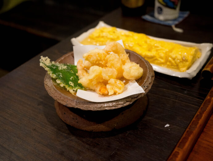 手挽きそば 一心 TEBIKI SOBA ISSHIN テビキソバイッシン てびきそばいっしん 愛知県名古屋市港区須成m町36-9-1  木曽十割そば 出し巻き卵　小エビ天ぷら寄せ  エビスビール中瓶  
（株）富屋酒店 かぶしきがいしゃ とみやさけてん カブシキガイシャ　トミヤサケテン TOMIYA SAKETEN 　愛知県名古屋市瑞穂区上坂町1-41-2　地酒屋　豊盃　HOUHAI ほうはい　ホーハイ　三浦酒造  MIURASHUZO日高見　ひたかみ　ヒタカミ HITAKAMI  平孝酒造　HIRAKOSHUZO 天の戸 アマノト　あまのと　AMANOTO　浅舞酒造ASAMAISHUZO　飛露喜 HIROKISHUZOHONTEN　廣木酒造本店　HIROK　大那 DAINA　ダイナ　だいな　菊の里酒造　KIKUNOSATOSHUZO　旭興　KYOKUKO　きょくこう　キョクコウ　渡邉酒造　WATANABESHUZO　仙禽 SENKIN　せんきん　センキン（株）せんきん SENKIN鶴齢　カクレイ　かくれい KAKUREI　青木酒造　AOKISHUZO謙信 ケンシン　けんしん KENSHIN池田屋酒造 IKEDAYASHUZO 白岳仙 HAKUGAKUSEN　ハクガクセン　はくがくせん　安本酒造 YASUMOTOSHUZO 群馬泉 グンマイズミ　ぐんまいずみ 島岡酒造 SHIMAOKASHUZO  喜久醉 きくよい キクヨイKIKUYOI 青島酒造 AOSHIMASHUZO 長珍 ちょうちん　チョウチン長珍酒造CHOCHINSHUZO　みねたからみりん　峯寳 味醂　一子相伝 ミネタカラ　いっしそうでん　イッシソウデン　小笠原味醂 OGASAWARA MIRIN

瀧自慢　たきじまん　タキジマン　瀧自慢酒造　TAKIZIMANSHUZO　田光　TABIKA 早川酒造  HAYAKAWASHUZO　作　ZAKU ざく ザク 清水清三郎商店 SHIMIZUSEIZABUROSHOTEN  篠峯　櫛羅　しのみね　シノミネ　くじら　クジラ　千代酒造　CHIYOSHUZO　雑賀　さいか　サイカ　九重雑賀  KOKONOESAIKA　紀土　鶴梅　無量山　きっど　キッド　KID 　ツルウメ　つるうめ　TURUUME　ムリョウザン　むりょうざん　MURYOZAN　平和酒造　HEIWASHUZO　蒼空　そうくう　ソウクウ　SÔKÛ　藤岡酒造　HUJIOKASHUZO 　宝剣　HOUKEN  宝剣酒造　ほうけんしゅぞう　ホウケンシュゾウ　HOKENSHUZO　清酒竹鶴　小笹屋竹鶴　せいしゅたけつる　セイシュタケツル　おささやたけつる　オササヤタケツル　竹鶴酒造　TAKETURUSHUZO
石鎚　いしづち　イシヅチ　石鎚酒造　ISHIDUCHISHUZO　土佐しらぎく　とさしらぎく　トサシラギク　仙頭酒造場　せんとうしゅぞうじょう　SENDOSHUZOZYO
　
 ブルゴーニュワイン　BOURGOGNE  ボルドーワイン　BORDEAUXカリフォルニアワイン CALIFORNIA  シャンパーニュ  SHAMPAGNEアルザスワイン ALSACE ドイツワイン WEIN GERMAN WINE 専門店　ライカM11　ズミルックス50　レンズ　代表　上田豊二　　きき酒師　焼酎アドバイザー　シャンパーニュシュヴァリエ　堀田駅より徒歩10分　熱田神宮駅より徒歩10分
市バス　牛巻より徒歩３分　地下鉄堀田駅より徒歩１５分　名古屋高速堀田出口より車で２分　牛巻交差点より徒歩５分　レトロ街並み　瓦屋根　裏道　大通りより二本入る　CLASSIC CARクラッシックカー CLASSIC BIKE　クラッシックバイク INTERIA　インテリア　　FASHION　ファッション　MUSIC　音楽　LOVE　SAKE SHOP　酒屋
センス　クリエイト　おたく　　MANIAマニア MOVIE　映画　CINEMA シネマ　2024年春オープン予定 いいねタウン瑞穂 iiNE マルシェ内　グランクレア瑞穂 いいねタウン瑞穂  愛知県名古屋市瑞穂区宝田町四丁目2番、3番2　春敲町三丁目23番1（地番） 魚太郎　UOTARO MIZUHO うおたろう　ウオタロウ　なごやみずほてん　ナゴヤミズホテン　 名古屋瑞穂店  車で1分　徒歩5分　丸明 瑞穂店  MARUAKI MIZUHO　マルアキ ミズホテン　まるあき みずほてん　 徒歩10分　車3分　焼肉 美奈登  ヤキニクミナト　やきにくみなと YAKINIKU MINATO 車で2分　徒歩10分  どての品川　DOTENO SHINAGAWA　ドテノシナガワ　どてのしながわ　車で30秒　徒歩1分昇福亭　SHOHUKUTEI しょうふくてい　ショウフクテイ 街中華　マニア　大盛り　個性派  車で5分　徒歩15分  名店 近くにたくさんあり　堀田バンザイ　牛巻バンザイ　名古屋のへそ


