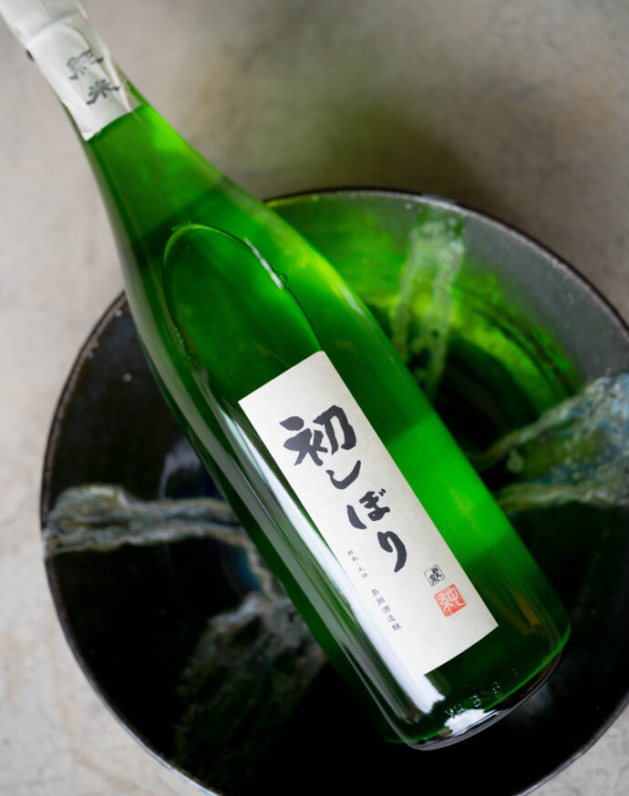 群馬泉　山廃　本醸造　山廃もと純米　超特選純米　淡緑　うすみどり　
GUNMAIZUMI　グンマイズミ　ぐんまいずみ　やまはい　YAMAHAI
生酛系山廃造り　群馬県太田市由良町375-2　創業1863年　初しぼり
赤城山からの豊かな湧水　力強く醇味豊かな酒　天然乳酸菌　伝統製法
お燗酒　最強　拘り　手造り　熟成　平盃　食中酒　料理研究家　お取り寄せ本
（株）富屋酒店 かぶしきがいしゃ とみやさけてん カブシキガイシャ　トミヤサケテン TOMIYA SAKETEN 　愛知県名古屋市瑞穂区上坂町1-41-2　地酒屋　豊盃　HOUHAI ほうはい　ホーハイ　三浦酒造  MIURASHUZO日高見　ひたかみ　ヒタカミ HITAKAMI  平孝酒造　HIRAKOSHUZO 天の戸 アマノト　あまのと　AMANOTO　浅舞酒造 ASAMAISHUZO　飛露喜 HIROKISHUZOHONTEN　廣木酒造本店　HIROK　大那 DAINA　ダイナ　だいな　菊の里酒造　KIKUNOSATOSHUZO　旭興　KYOKUKO　きょくこう　キョクコウ　渡邉酒造　WATANABESHUZO　仙禽 SENKIN　せんきん　センキン（株）せんきん SENKIN鶴齢　カクレイ　かくれい KAKUREI　青木酒造　AOKISHUZO謙信 ケンシン　けんしん KENSHIN池田屋酒造 IKEDAYASHUZO 白岳仙 HAKUGAKUSEN　ハクガクセン　はくがくせん　安本酒造 YASUMOTOSHUZO 群馬泉 グンマイズミ　ぐんまいずみ 島岡酒造 SHIMAOKASHUZO  喜久醉 きくよい キクヨイKIKUYOI 青島酒造 AOSHIMASHUZO 長珍 ちょうちん　チョウチン長珍酒造CHOCHINSHUZO　みねたからみりん　峯寳 味醂　一子相伝 ミネタカラ　いっしそうでん　イッシソウデン　小笠原味醂 OGASAWARA MIRIN

瀧自慢　たきじまん　タキジマン　瀧自慢酒造　TAKIZIMANSHUZO　田光　TABIKA 早川酒造  HAYAKAWASHUZO　作　ZAKU ざく ザク 清水清三郎商店 SHIMIZUSEIZABUROSHOTEN  篠峯　櫛羅　しのみね　シノミネ　くじら　クジラ　千代酒造　CHIYOSHUZO　雑賀　さいか　サイカ　九重雑賀  KOKONOESAIKA　紀土　鶴梅　無量山　きっど　キッド　KID 　ツルウメ　つるうめ　TURUUME　ムリョウザン　むりょうざん　MURYOZAN　平和酒造　HEIWASHUZO　蒼空　そうくう　ソウクウ　SÔKÛ　藤岡酒造　HUJIOKASHUZO 　宝剣　HOUKEN  宝剣酒造　ほうけんしゅぞう　ホウケンシュゾウ　HOKENSHUZO　清酒竹鶴　小笹屋竹鶴　せいしゅたけつる　セイシュタケツル　おささやたけつる　オササヤタケツル　竹鶴酒造　TAKETURUSHUZO
石鎚　いしづち　イシヅチ　石鎚酒造　ISHIDUCHISHUZO　土佐しらぎく　とさしらぎく　トサシラギク　仙頭酒造場　せんとうしゅぞうじょう　SENDOSHUZOZYO　アルガブランカ　ARUGABURANKA勝沼醸造　KATUNUMAJÔZÔ　ドメーヌソガ　ソガ・ペール・エ・フィス SOGA PELE ET FIS　オブセワイナリー　OBUSEWINERY　ドメーヌタカヒコ　DOMAINE TAKAHIKO　クリサワブラン　KURISAWA BLANC　ナカザワワイナリー　NAKAZAWA WINERY　さつま寿　SATUMA KOTOBUKI 　尾込商店 OGOME SHOTEN  蔵の師魂 KURANOSHIKON  小正醸造　KOMASA ＪÔＺÔ　天狗櫻 TENGUSAKURA  白石酒蔵　SHIRAISHISHUZO  しま千両 SHIMASENRYO　高崎酒蔵  TAKASAKISHUZO  杜氏潤平　TOJIJUNPEI  小玉醸造  KODAMAJOZO  赤鹿毛　青鹿毛  AKAKAGE   AOKAGE　柳田酒蔵  YANAGIDASHUZO　舞香　MAIKA　泰明　TAIMEI　藤居醸造　HUZIIJÔＺÔ　池の露　特酎天草　IKENOTUYU  TOKUCHU  AMAKUSA　壱乃醸　飛乃流　朝日　ICHINOJO  HINORYU　ASAHI　朝日酒造　ASAHISHUZO　龍宮　RYUGU 富田酒造場　TOMITASHUZOJO　鳥飼 TORIKAI　鳥飼酒造　TORIKAISHUZO　極楽 GOIKURAKU　林酒造場 HAYASHISHUZOJO　屋久の島大自然林　酔麦香　YAKUNOSHIMA DAISHIZENRIN SUIBASKUKA　本坊酒造　HONBOSHUZO
金峰　金峰荒蘆過  KINPO　KINPOARAROKA　宇都酒造　UTOSHUZO　北谷長老　CHYATANCHÔＲÔ　北谷酒造　CHYATANSHUZO　山原くいな　YAMBARUKUINA　やんばる酒造　YAMBARUSHUZO　2024年春オープン予定 いいねタウン瑞穂 iiNE マルシェ内　グランクレア瑞穂 いいねタウン瑞穂  愛知県名古屋市瑞穂区宝田町四丁目2番、3番2　春敲町三丁目23番1（地番） 魚太郎　UOTARO MIZUHO うおたろう　ウオタロウ　なごやみずほてん　ナゴヤミズホテン　 名古屋瑞穂店  車で1分　徒歩5分　丸明 瑞穂店  MARUAKI MIZUHO　マルアキ ミズホテン　まるあき みずほてん　 徒歩10分　車3分　焼肉 美奈登  ヤキニクミナト　やきにくみなと YAKINIKU MINATO 車で2分　徒歩10分  どての品川　DOTENO SHINAGAWA　ドテノシナガワ　どてのしながわ　車で30秒　徒歩1分昇福亭　SHOHUKUTEI しょうふくてい　ショウフクテイ 街中華　マニア　大盛り　個性派  車で5分　徒歩15分  名店 近くにたくさんあり　堀田バンザイ　牛巻バンザイ　名古屋のへそ
凛とした空気感が味わいから伝わる ハツシボリ 「群馬泉  GUNNMAIZUMI   ＜初しぼり  FIRST SQUEESE＞  R5BY 群馬若水の瑞々しさと山廃ならではのキレ感はまさに唯一無二 「群馬泉  GUNMAIZUMI   山廃純米  ＜初しぼり  FIRST SQUEE＞  生酒  R7BY」

